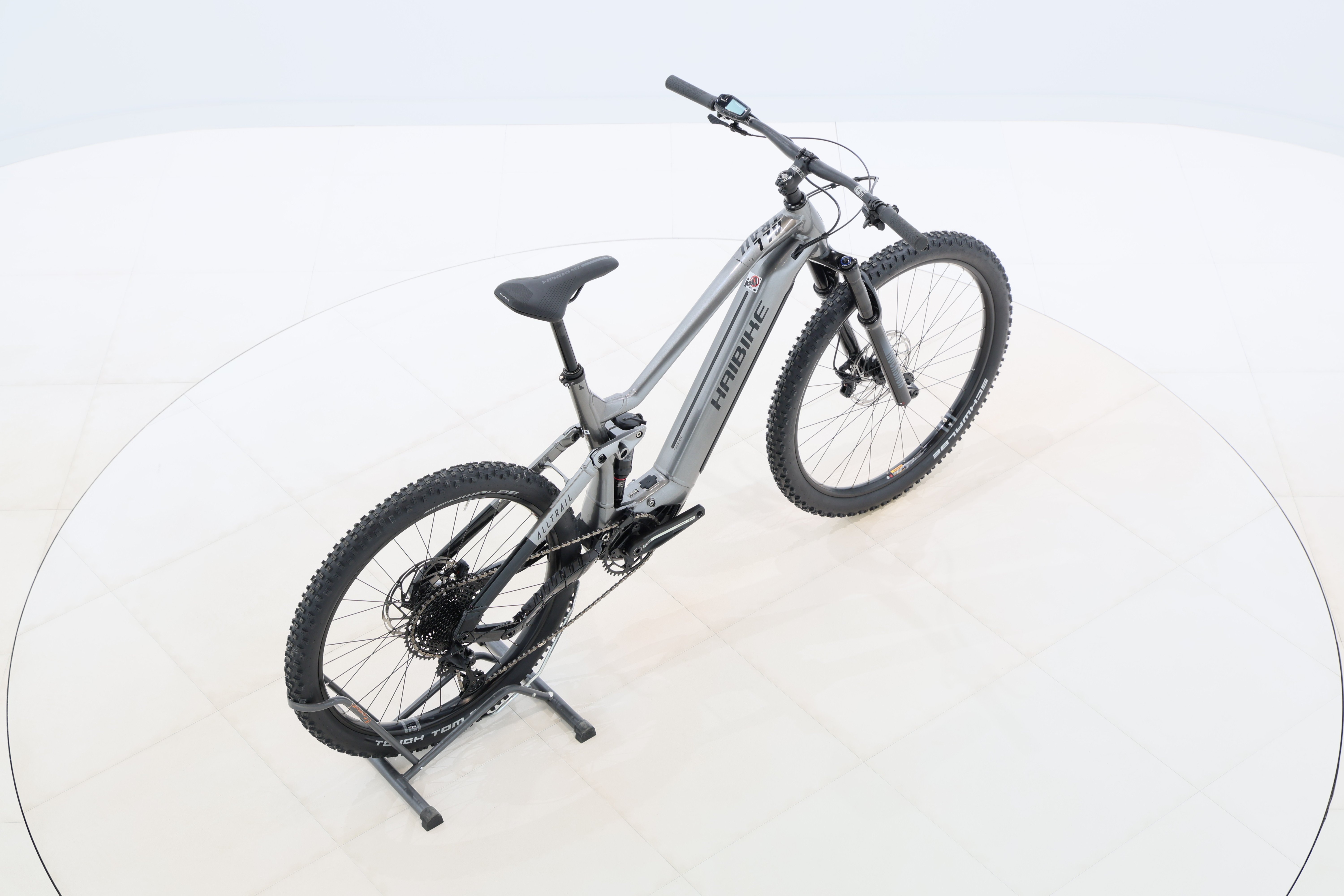 4e5cd9c2-f6fa-40f2-9dbd-16949ef8573d