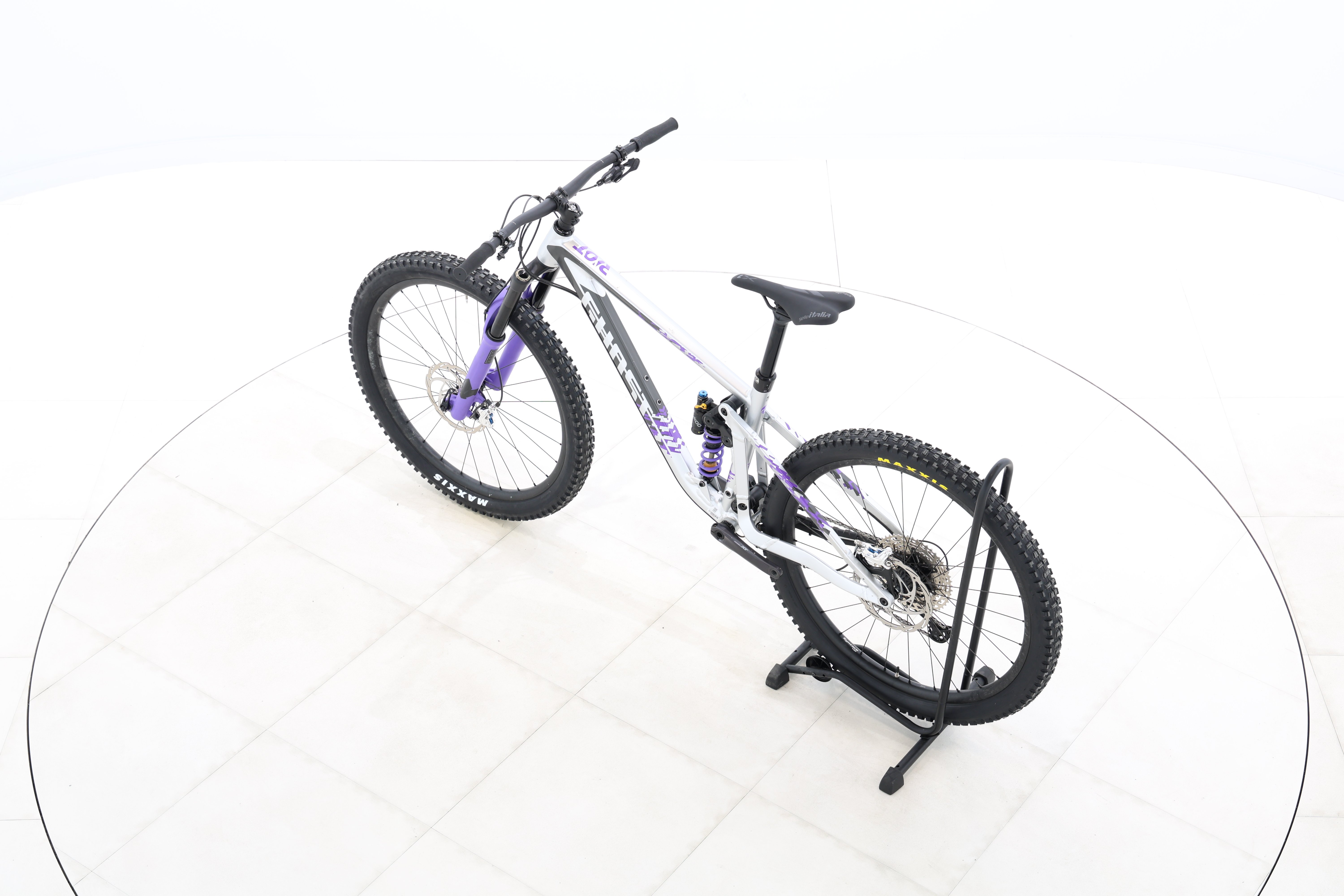 d5f27fc9-f8b4-4e2d-b696-3a6c88a8929d