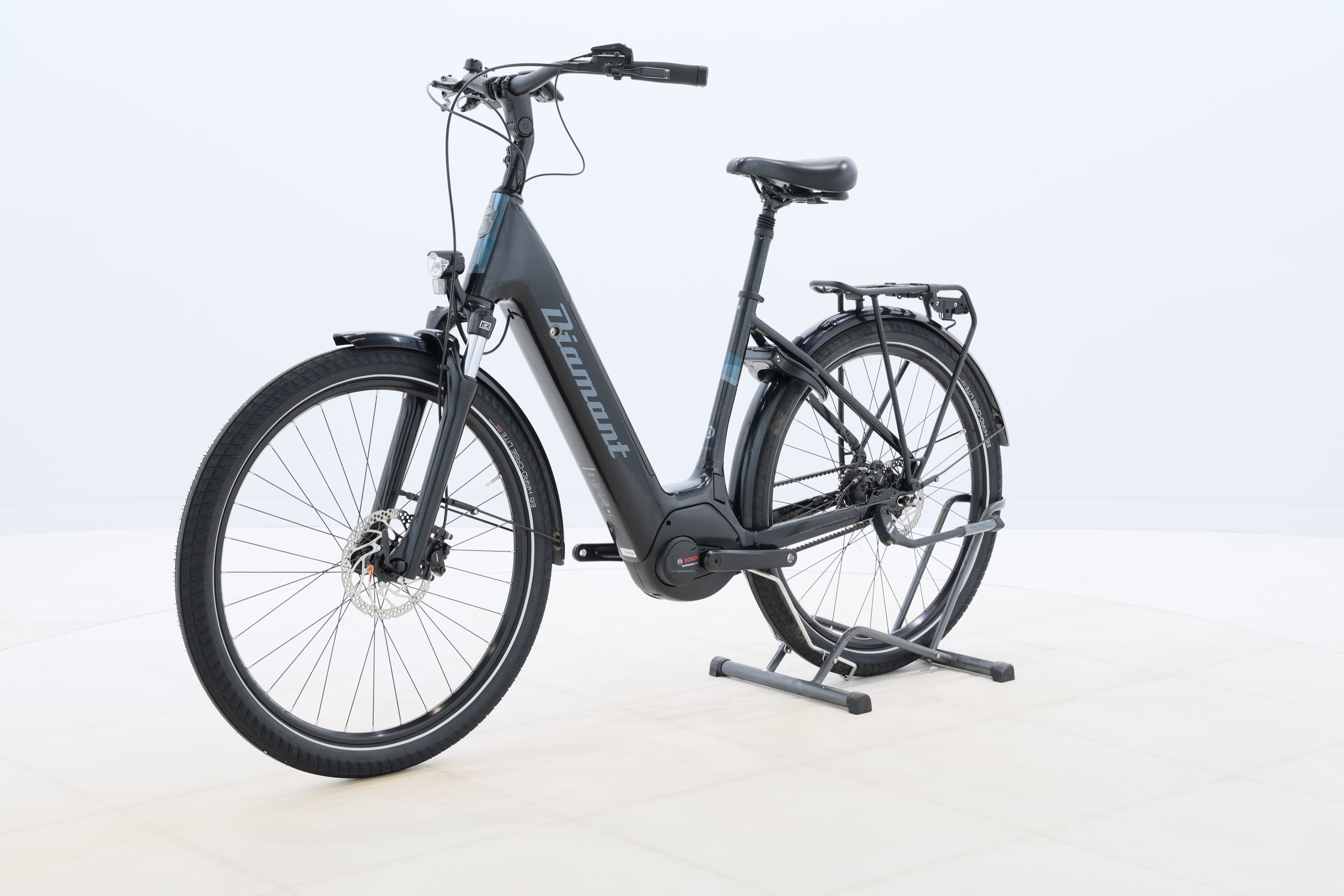 e433087c-a3ca-4810-8a75-5f40e2b5d79b