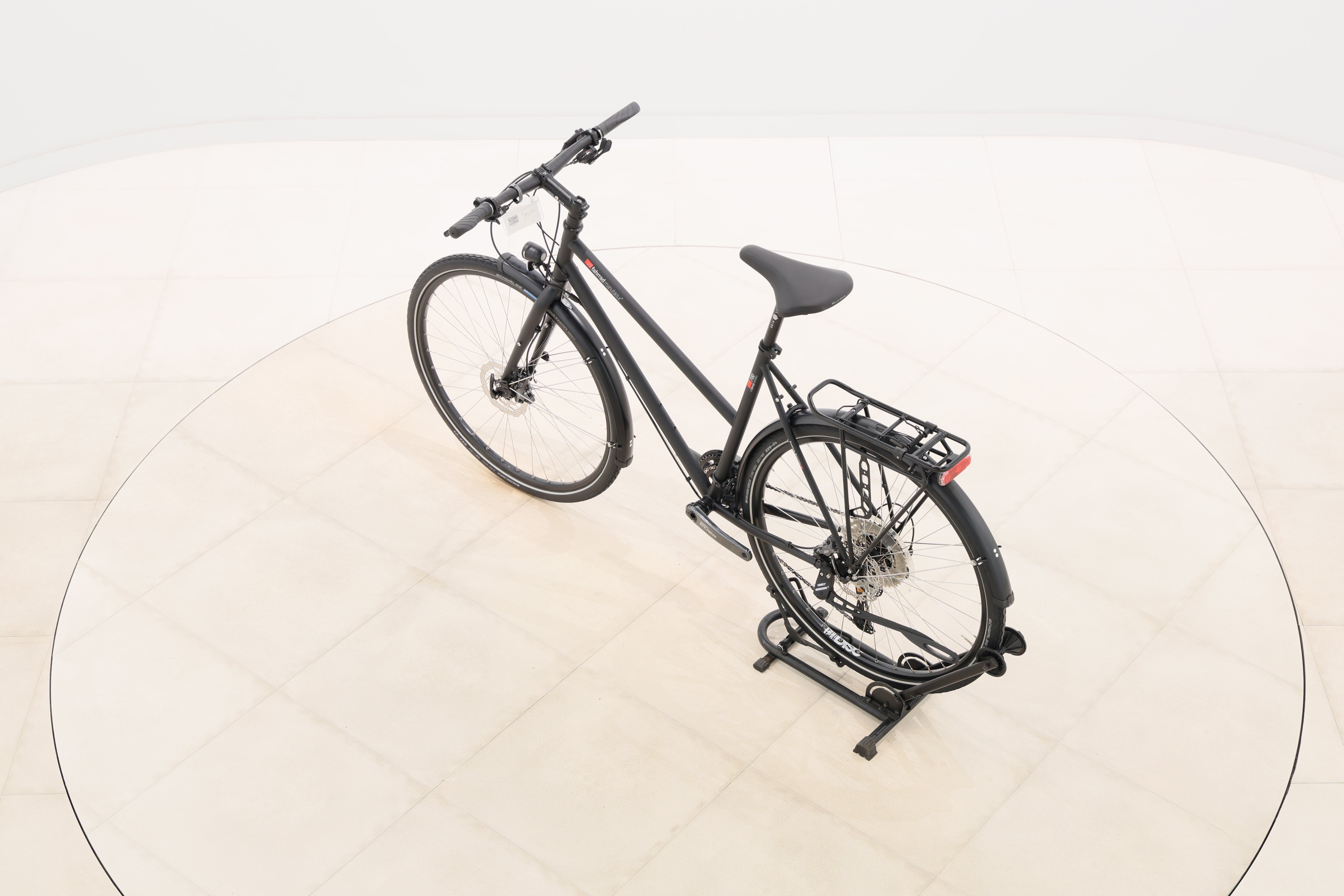 eae81dec-d0a8-4b1d-9eda-cabfd4f2e4bd
