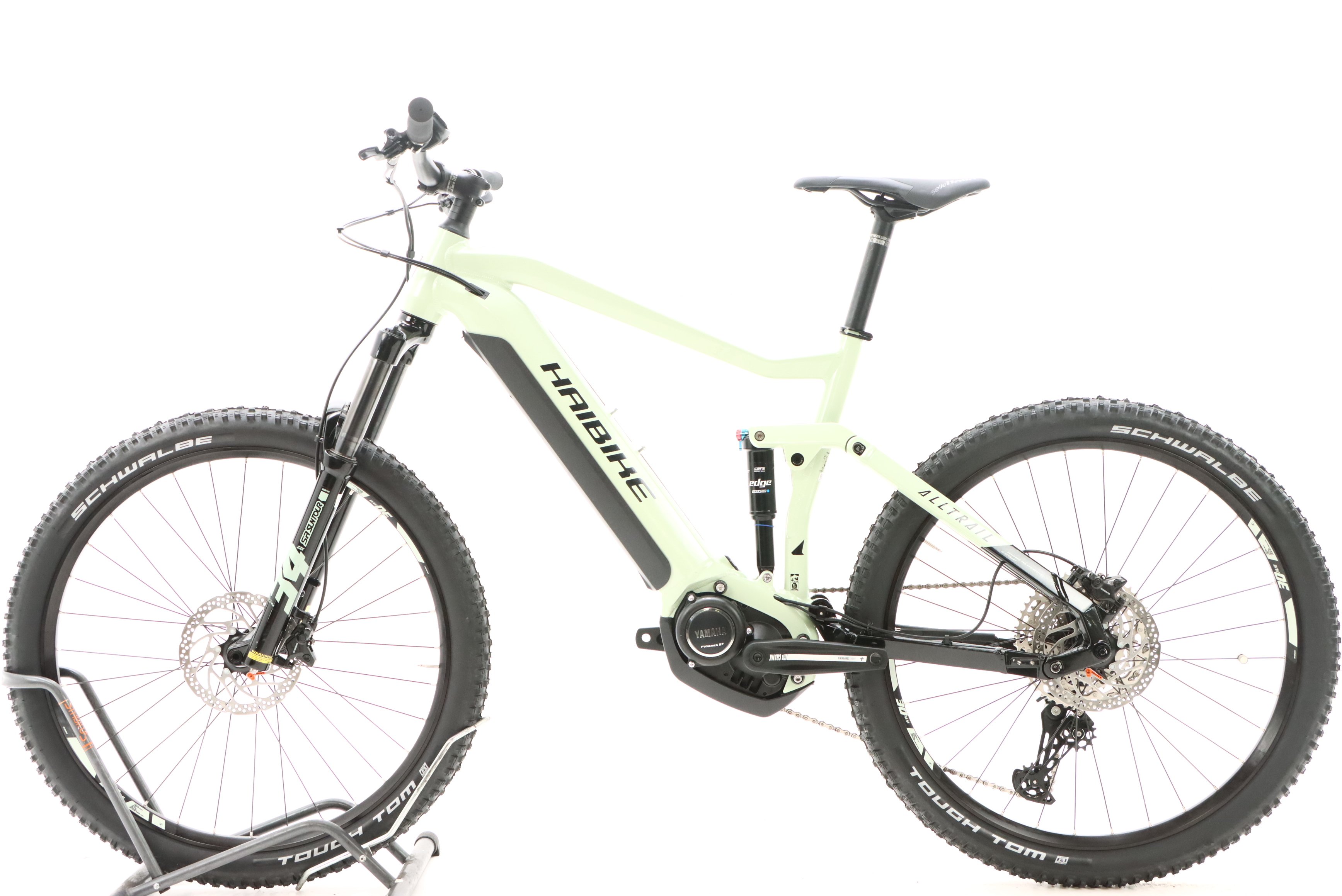 c7c00113-e042-423f-adbd-8c3f1d529eb3