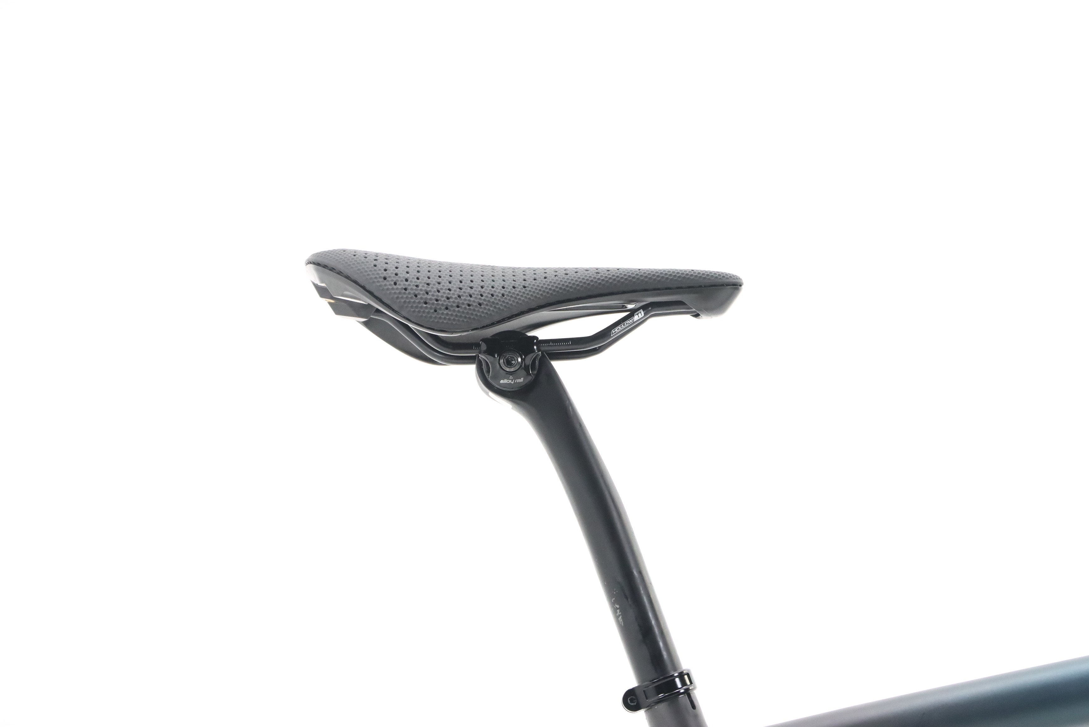 d30094db-f49d-43e1-a23a-b2babb838ffc