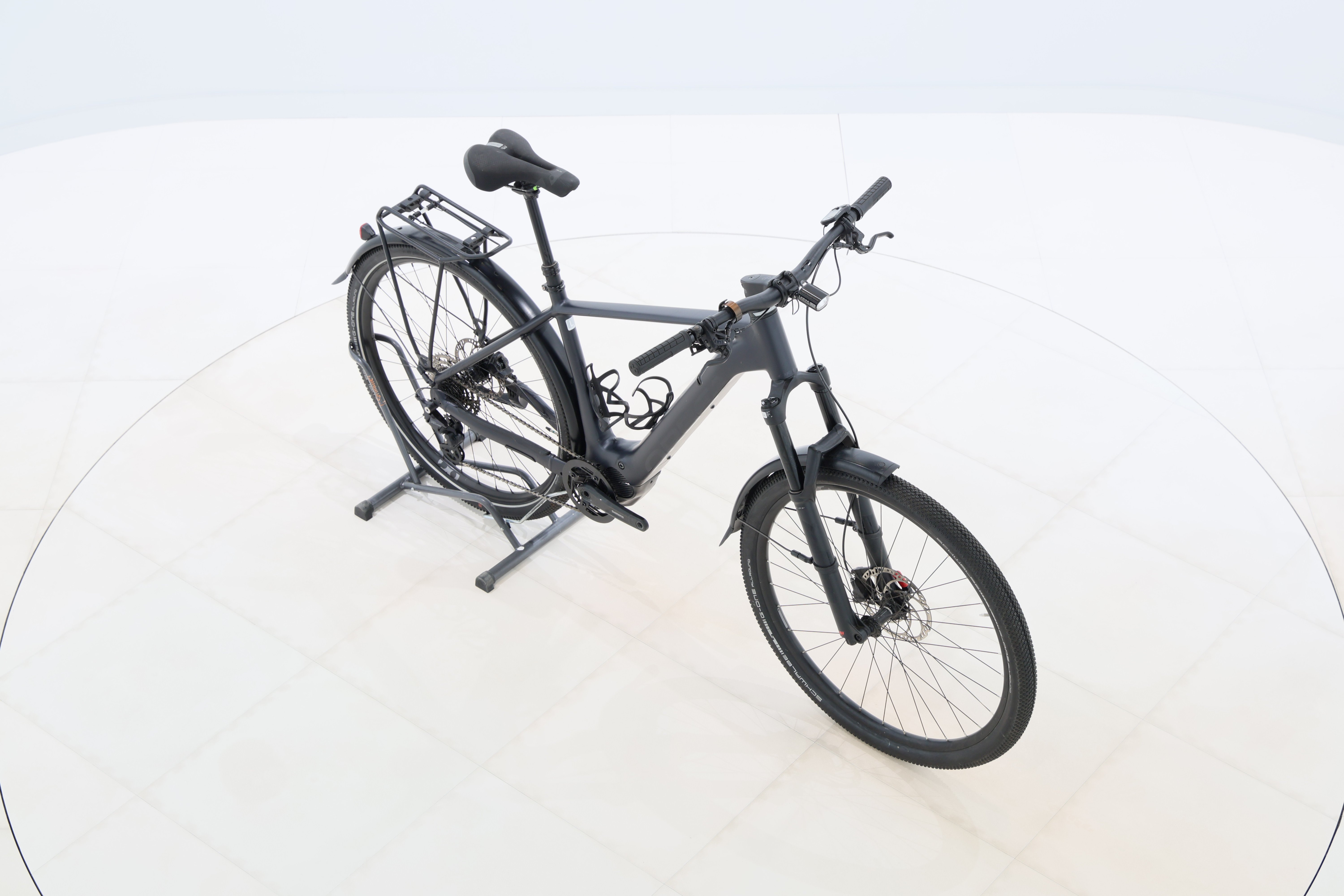 00c428cb-8105-4fc2-ba66-95e3e9335935