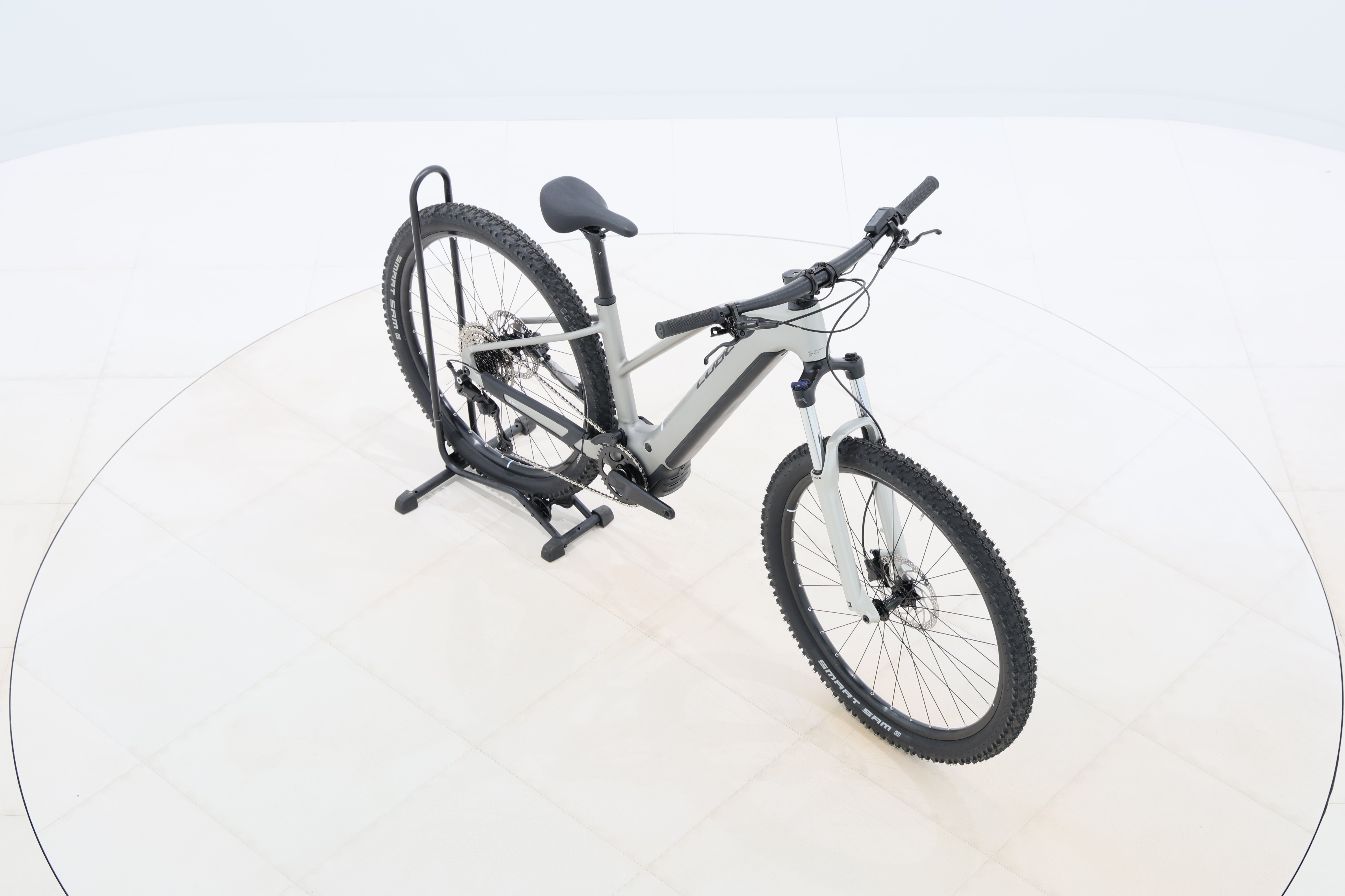 f6d932bc-4aeb-4127-8c68-c8234f84e66b