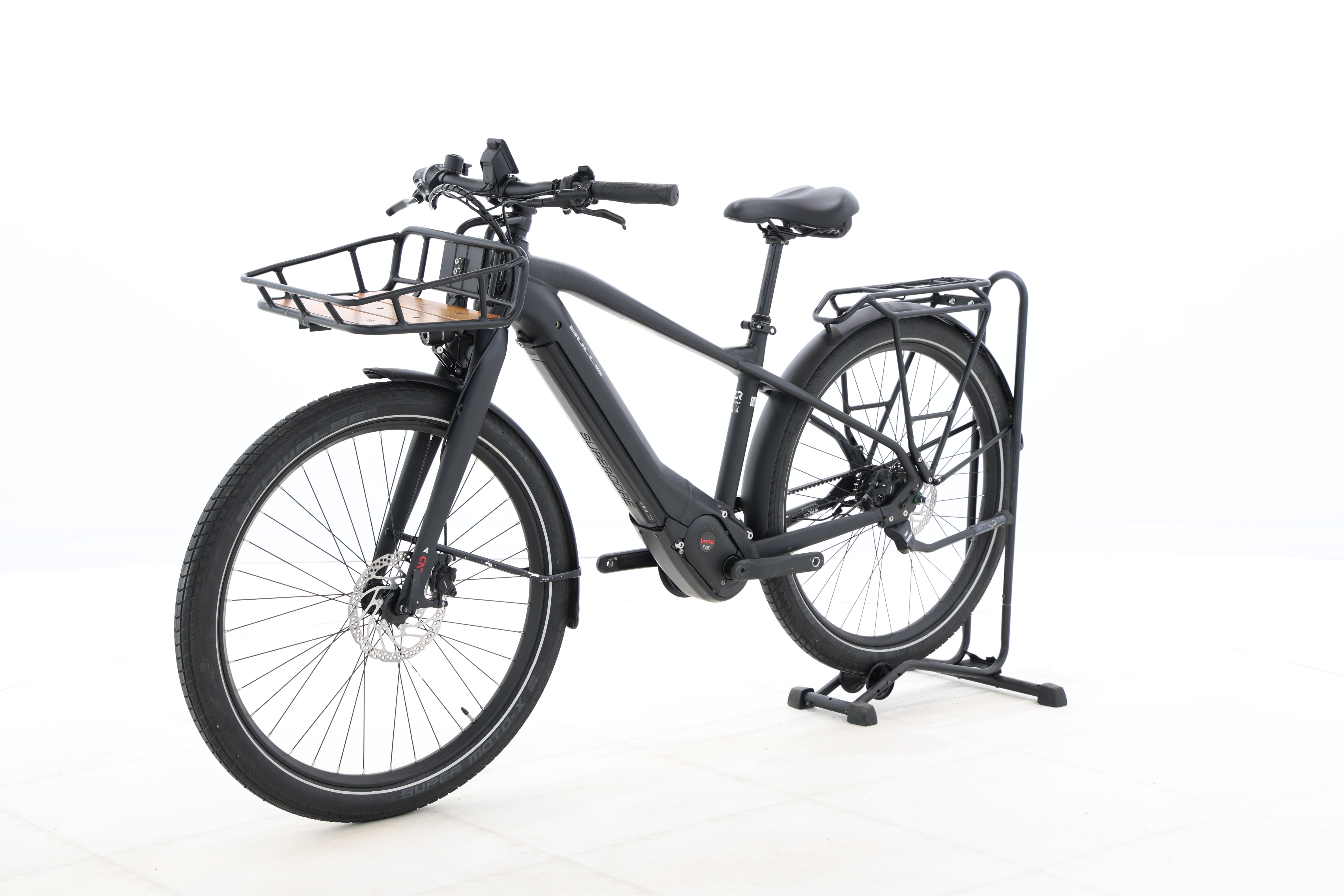 d8e3200e-faea-432b-95b4-68f4dbc1ceab