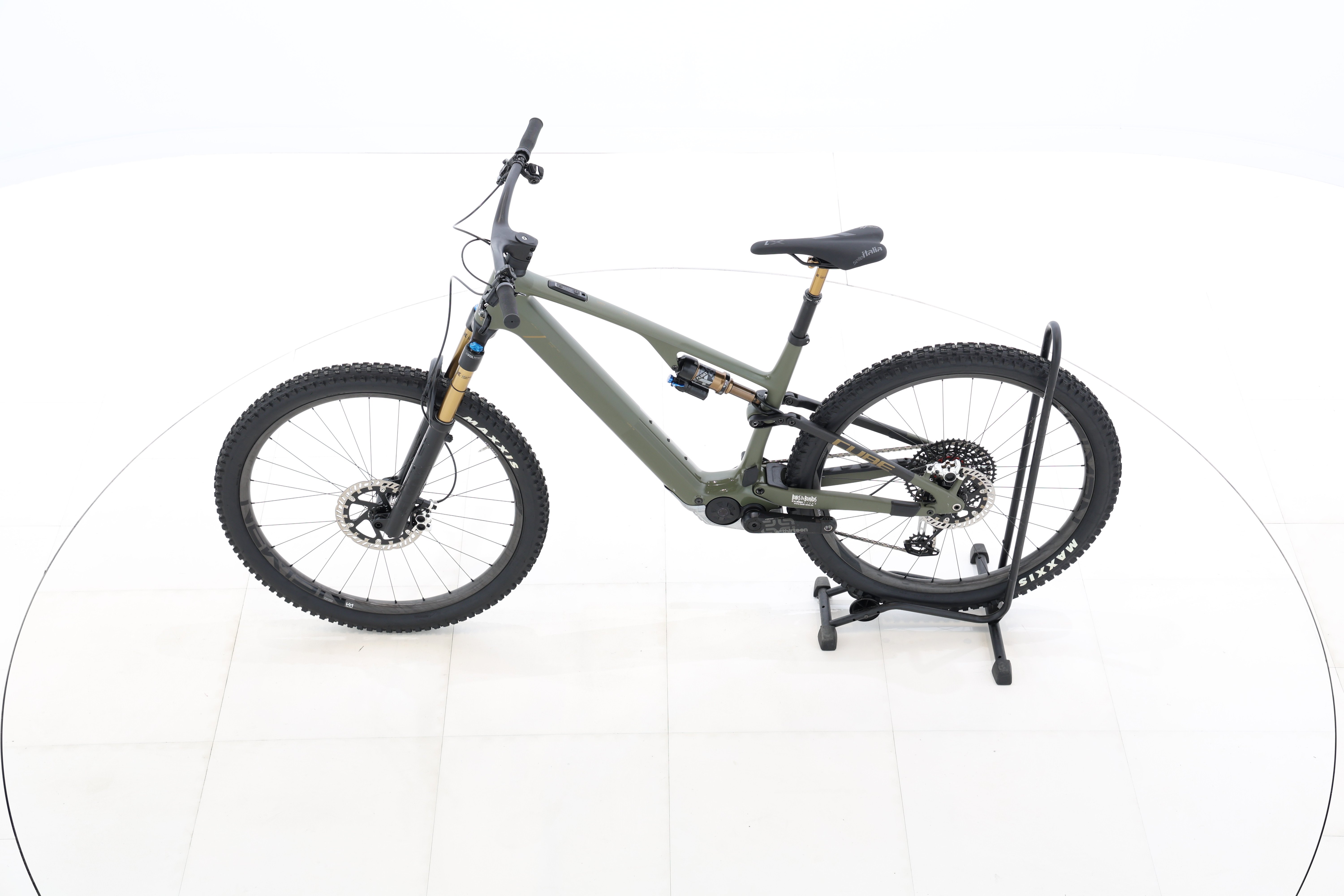 9811c31d-fa95-4ee7-b45d-013d33c91b1d