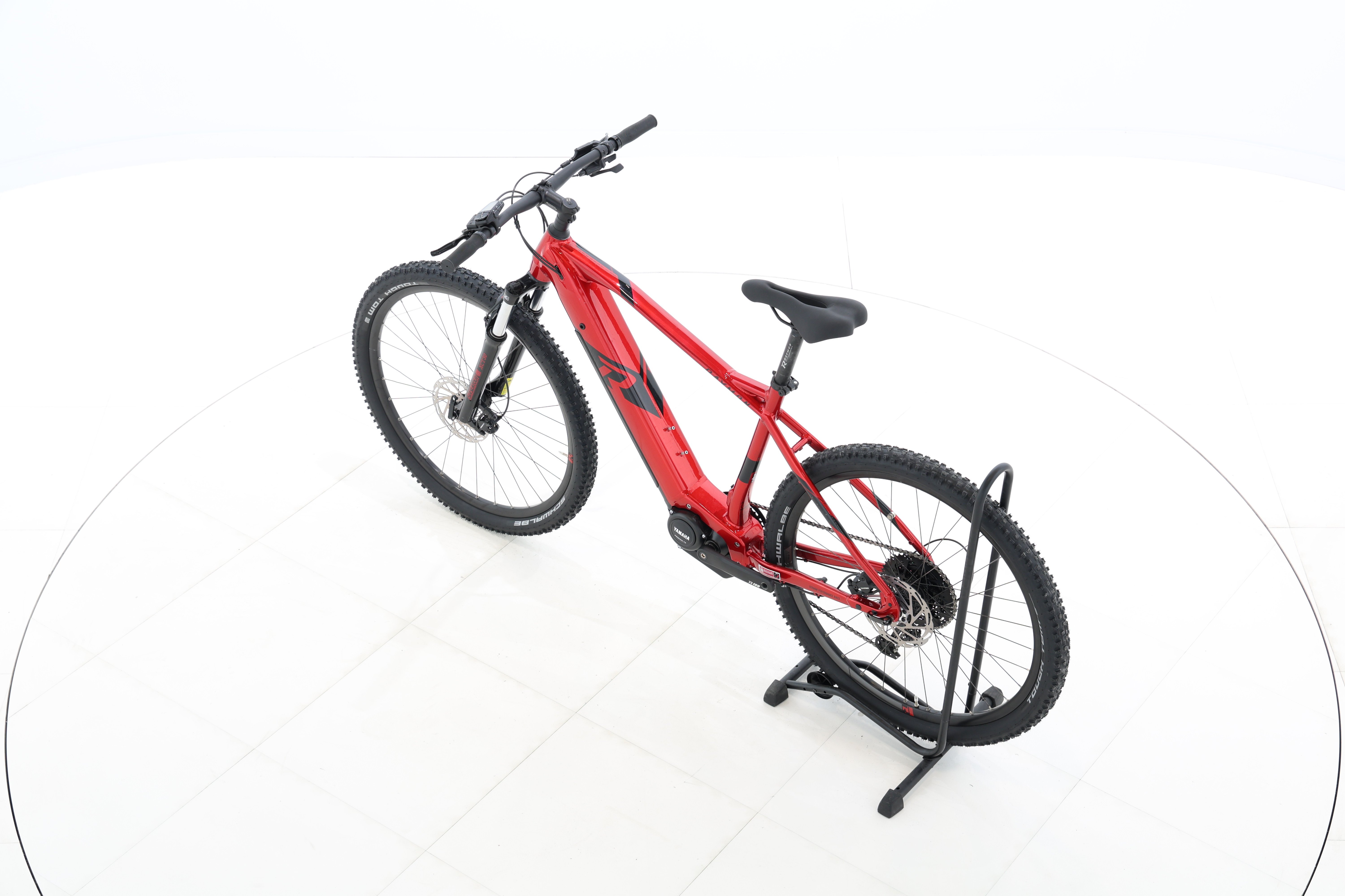 0e079639-be5b-49f6-90b5-8c9310c01f39