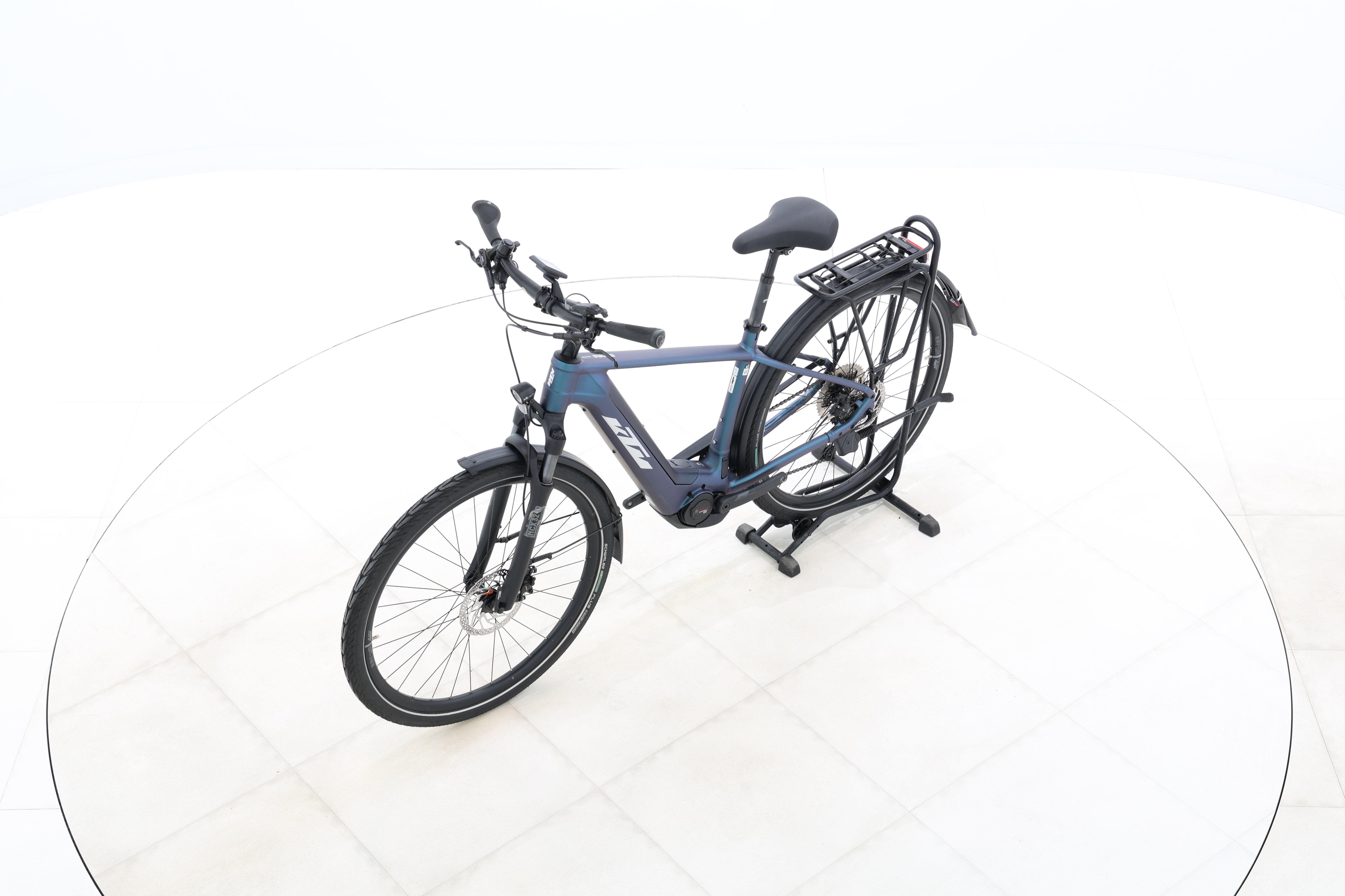 f781e1ed-a841-40b2-98d8-e42ffaaaa6bd