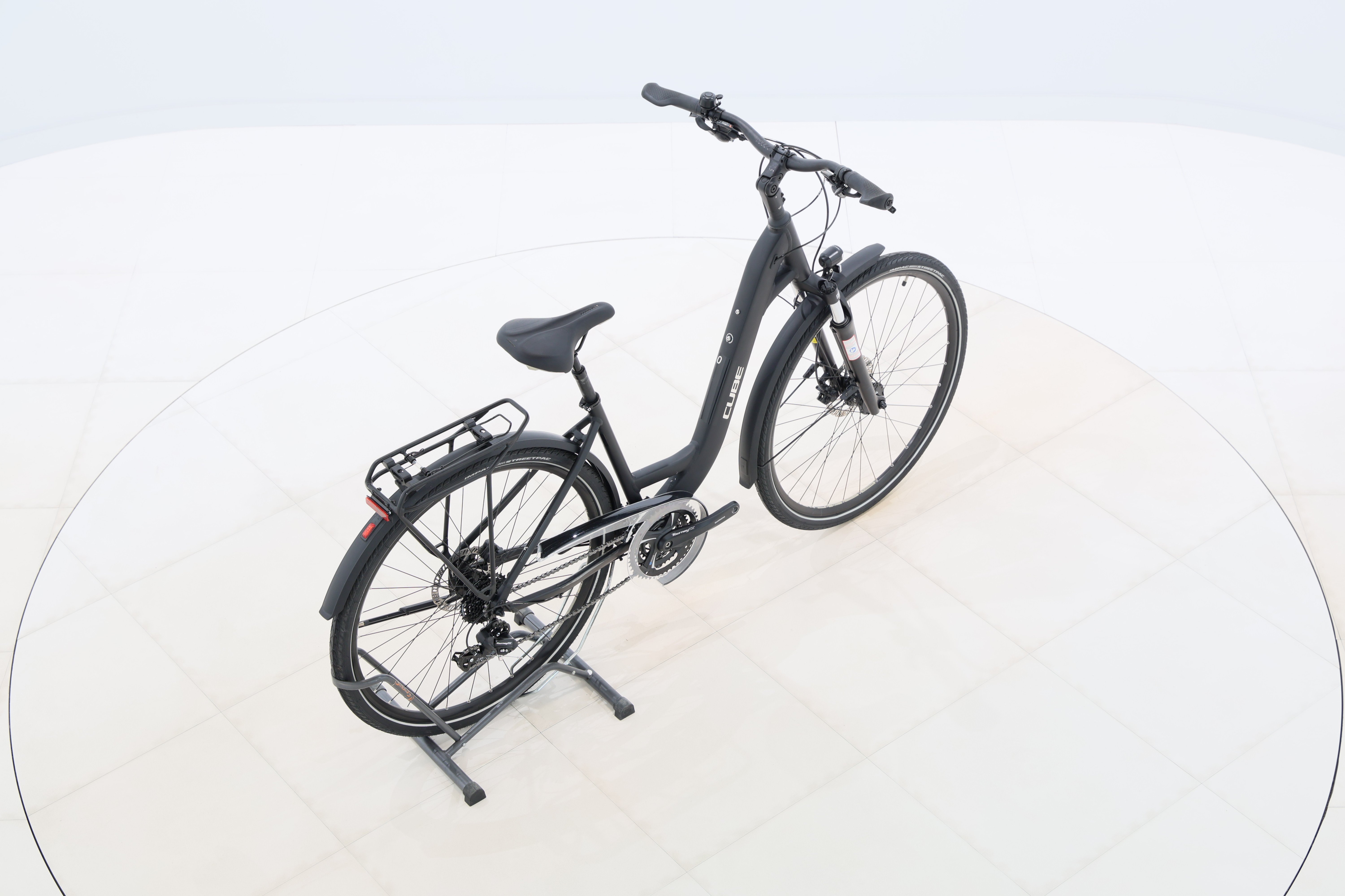 e3cf5e84-3405-4c72-9f13-448cf57da5e5