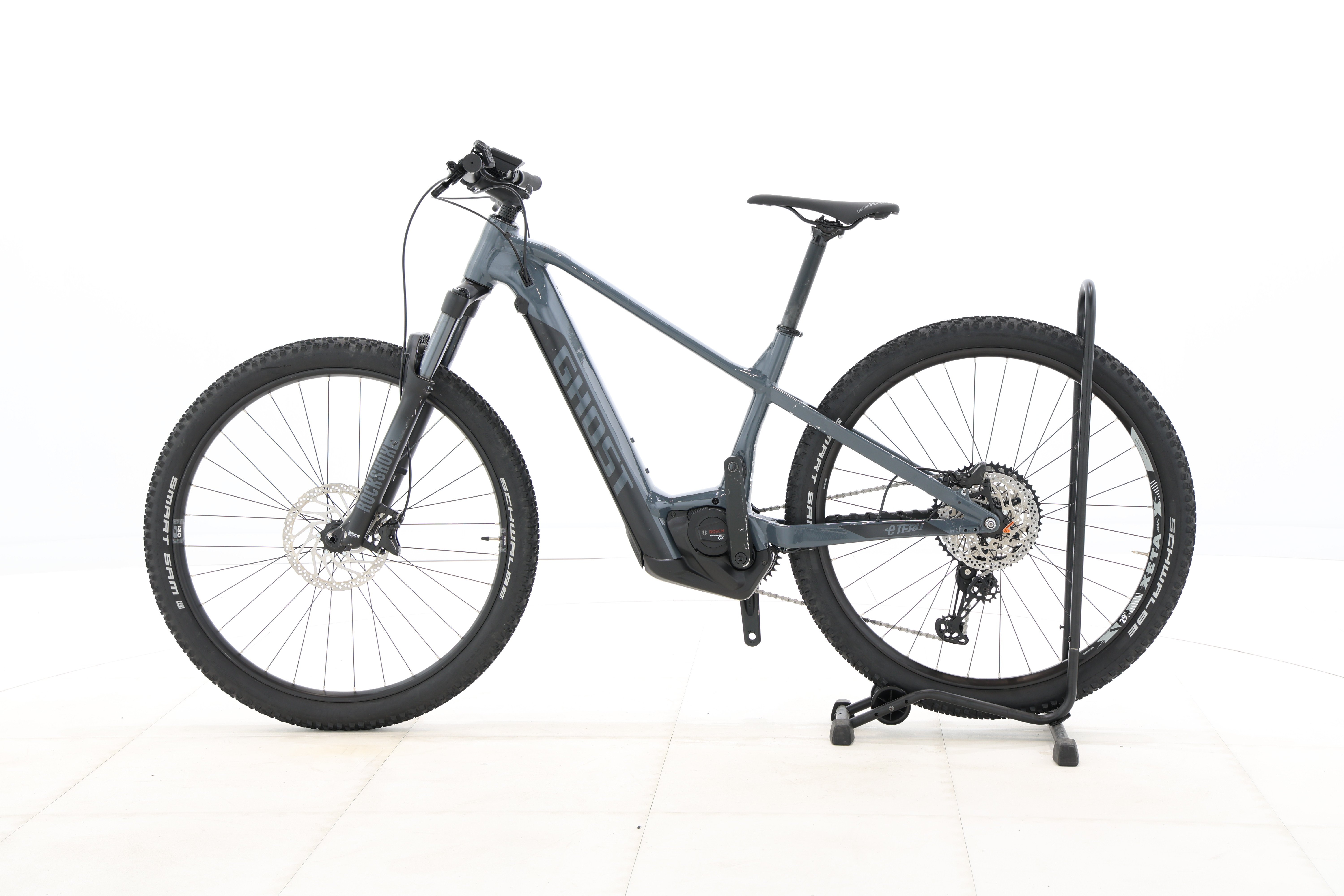 d678cfd7-7c76-42c5-8a89-6d16a9677b4a