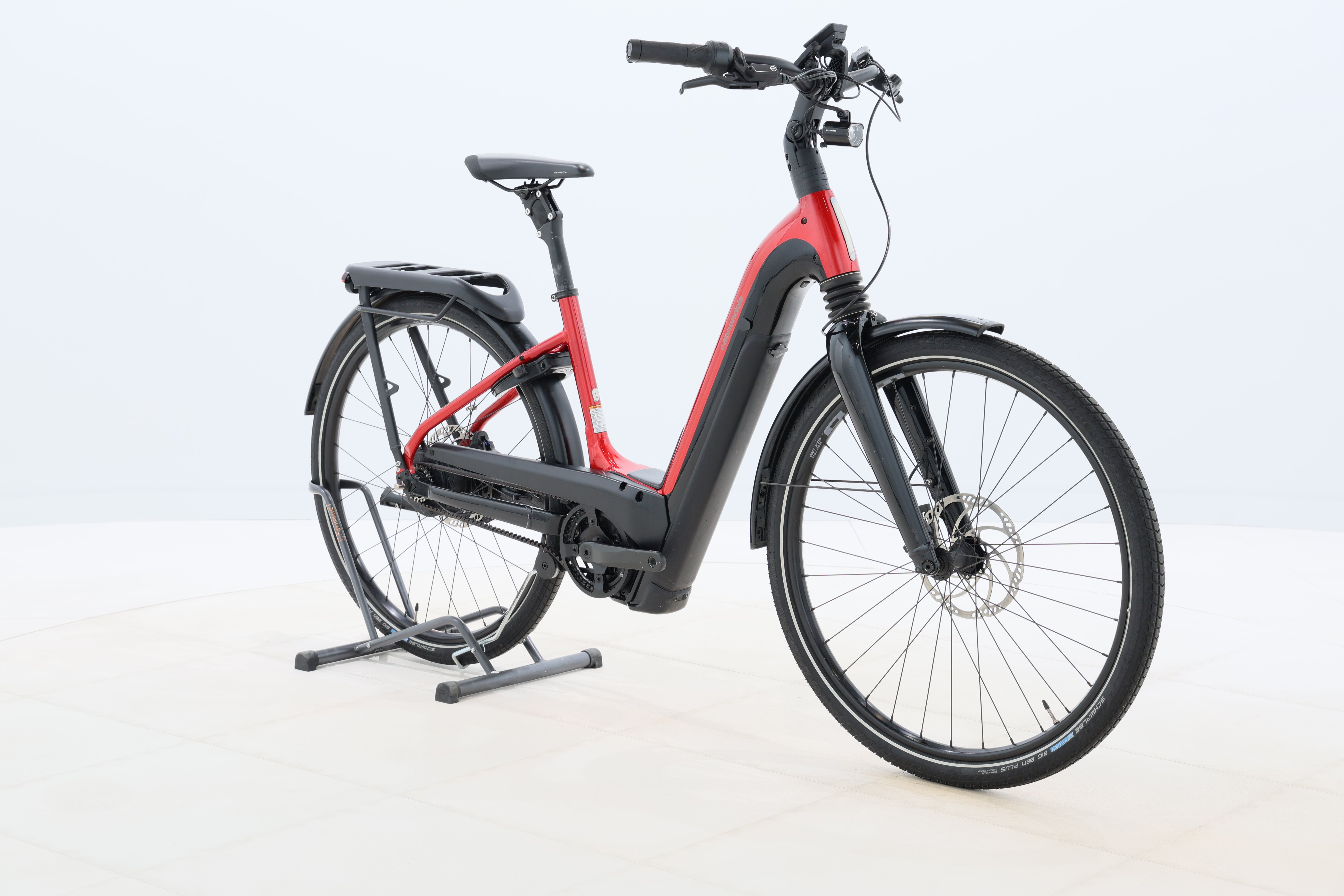 f64991c3-4f8d-43a8-b054-dc8ec8c65096