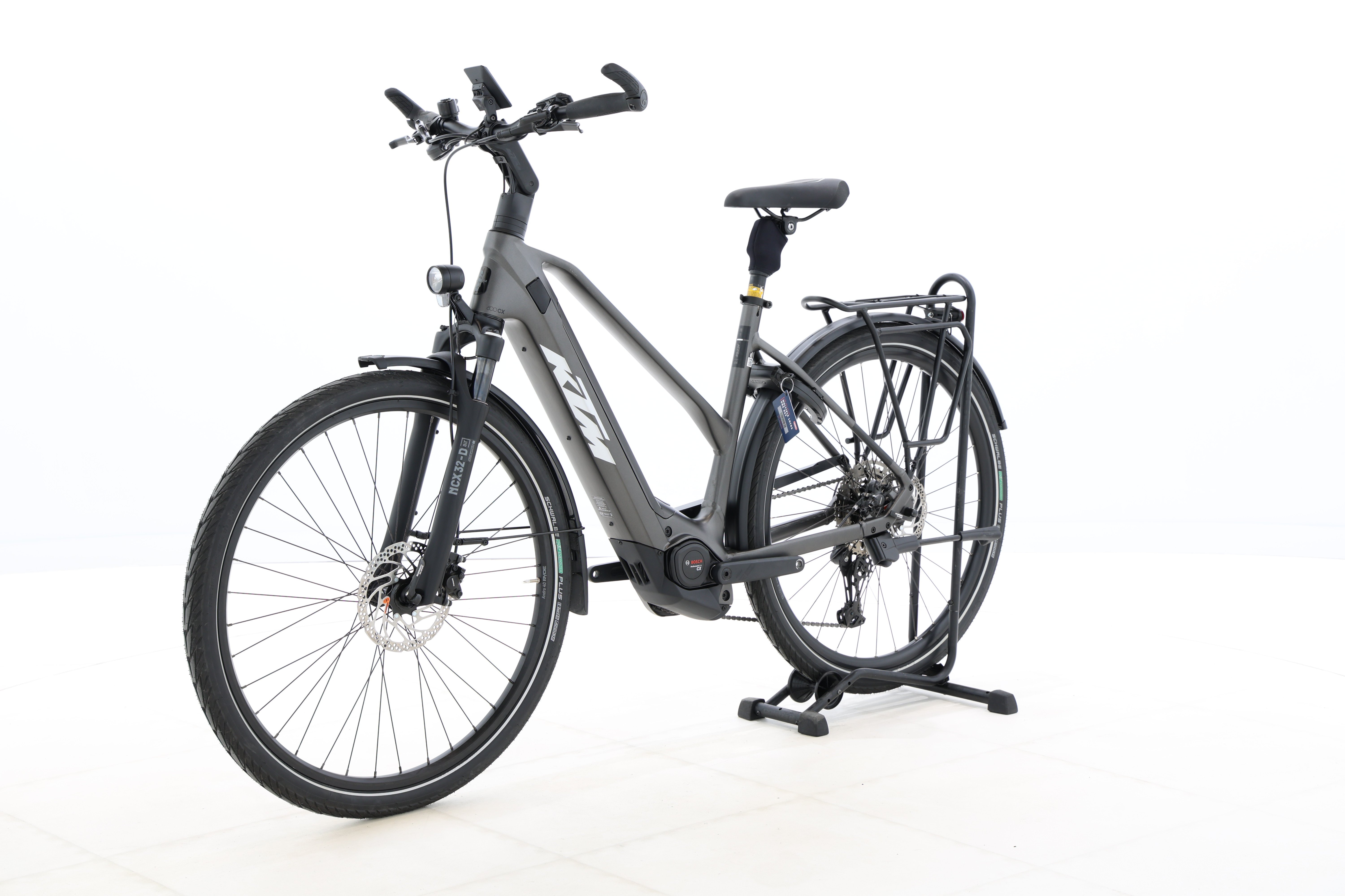 d01ee0e0-8fe2-44c6-9ae0-43806d6a0fff