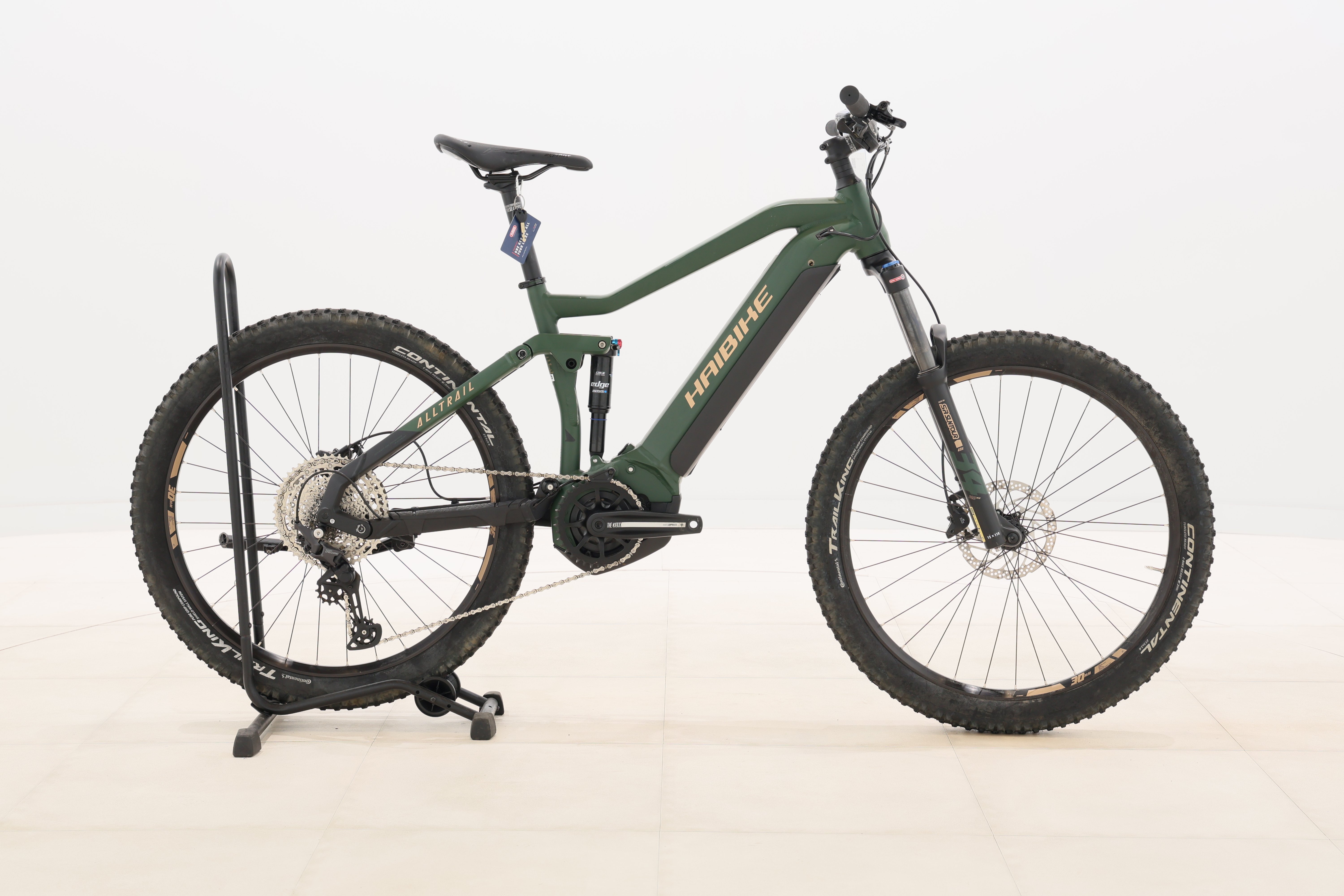 09074f79-1e8f-4bba-8da1-e5ddd81cbd32