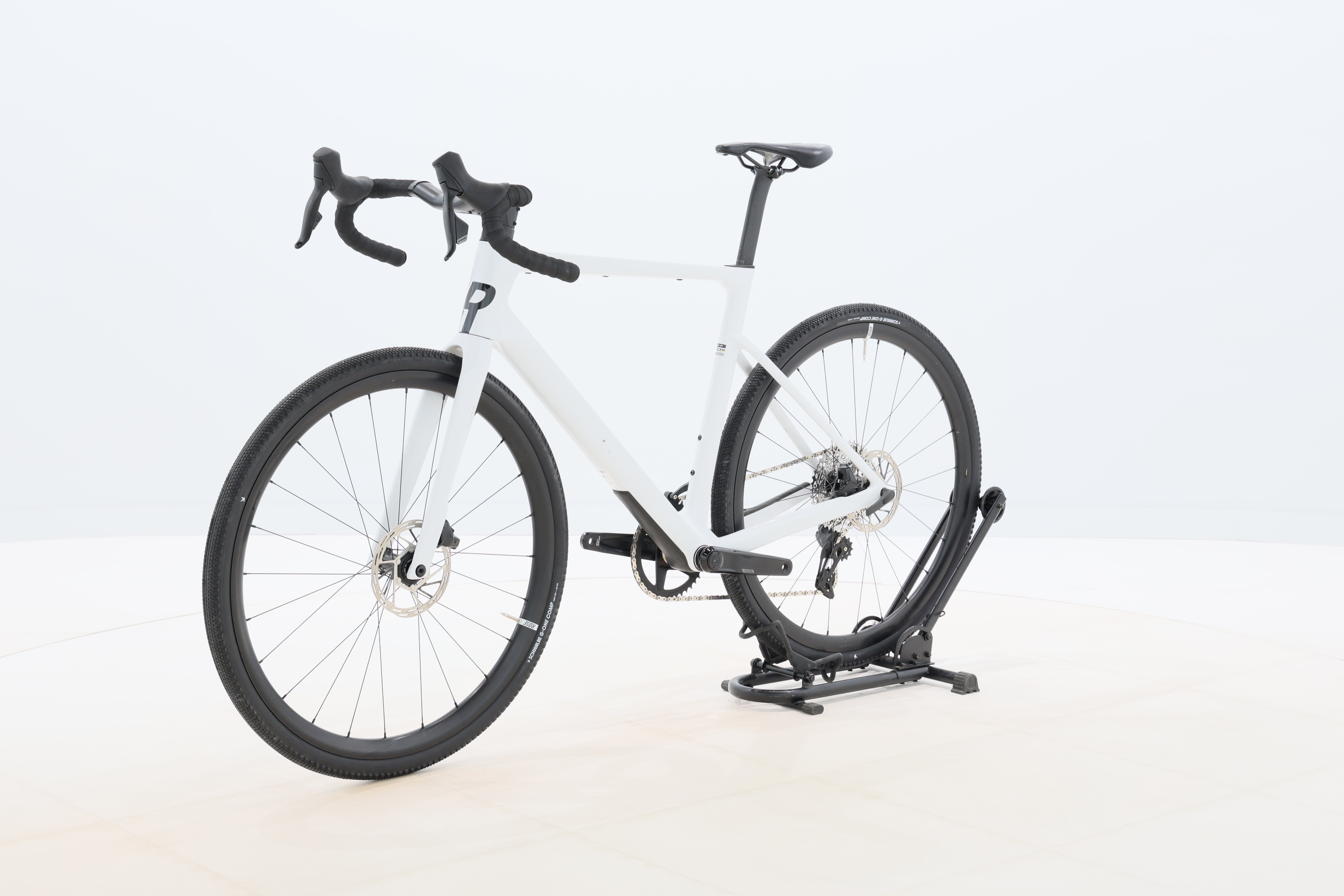 32a05548-5f81-4b3e-84dd-ffa29b513c63