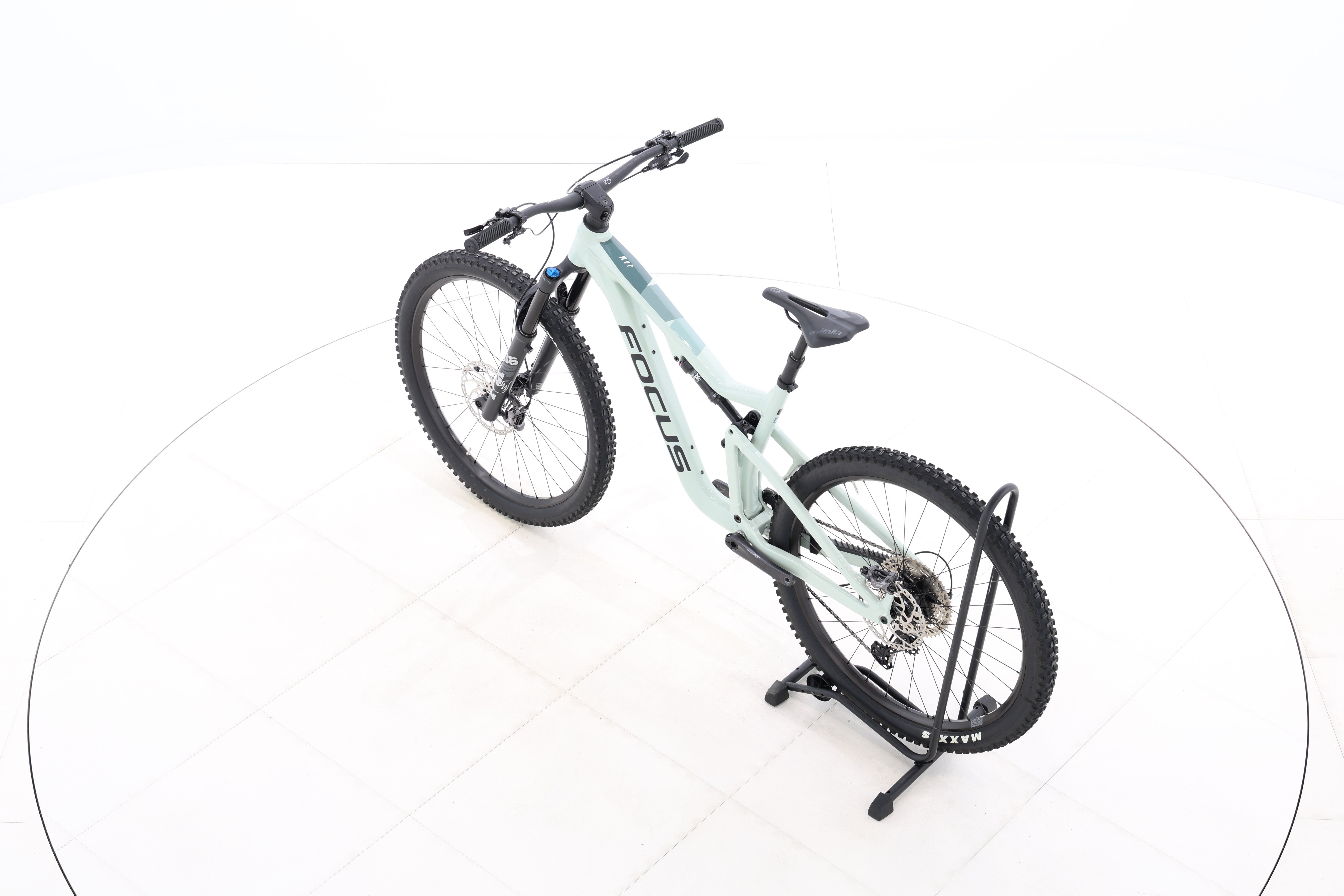 c1754574-1ea8-4f4e-a370-3d8d0ca37a59