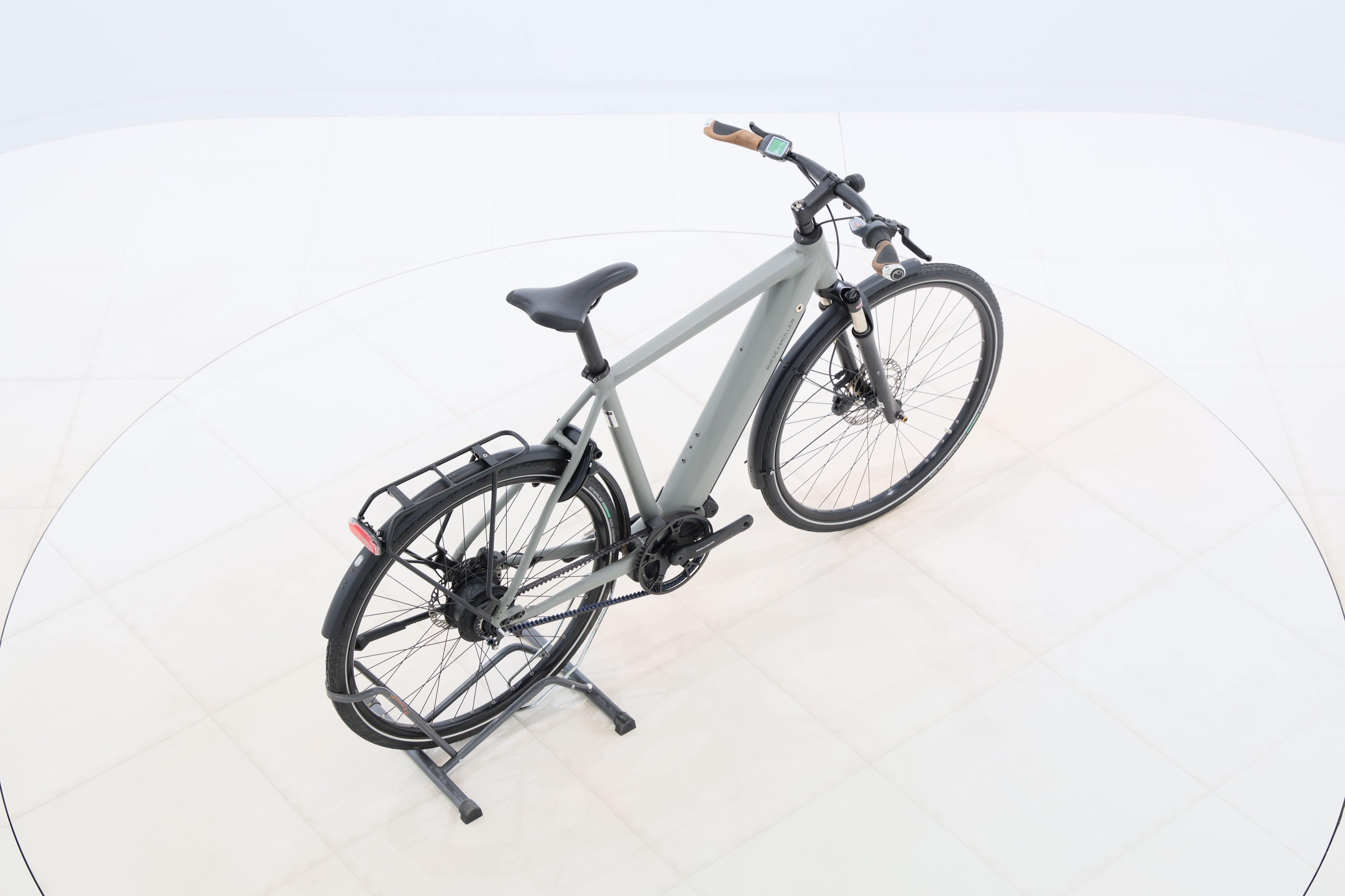 d3844926-6dca-4269-83f5-e5e00ebd2f4e