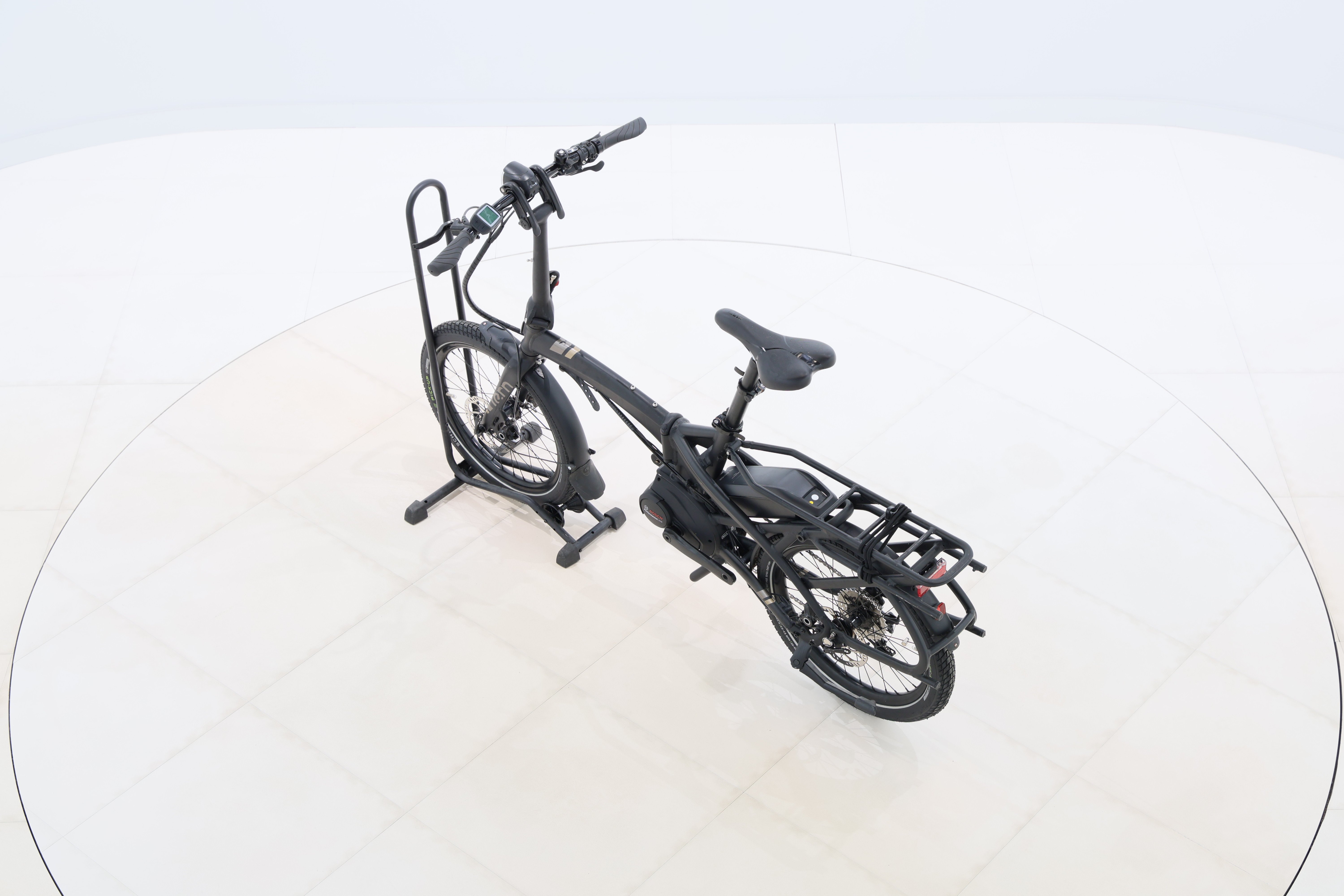 3e504fdf-615e-4eee-b232-ab575b8a241b