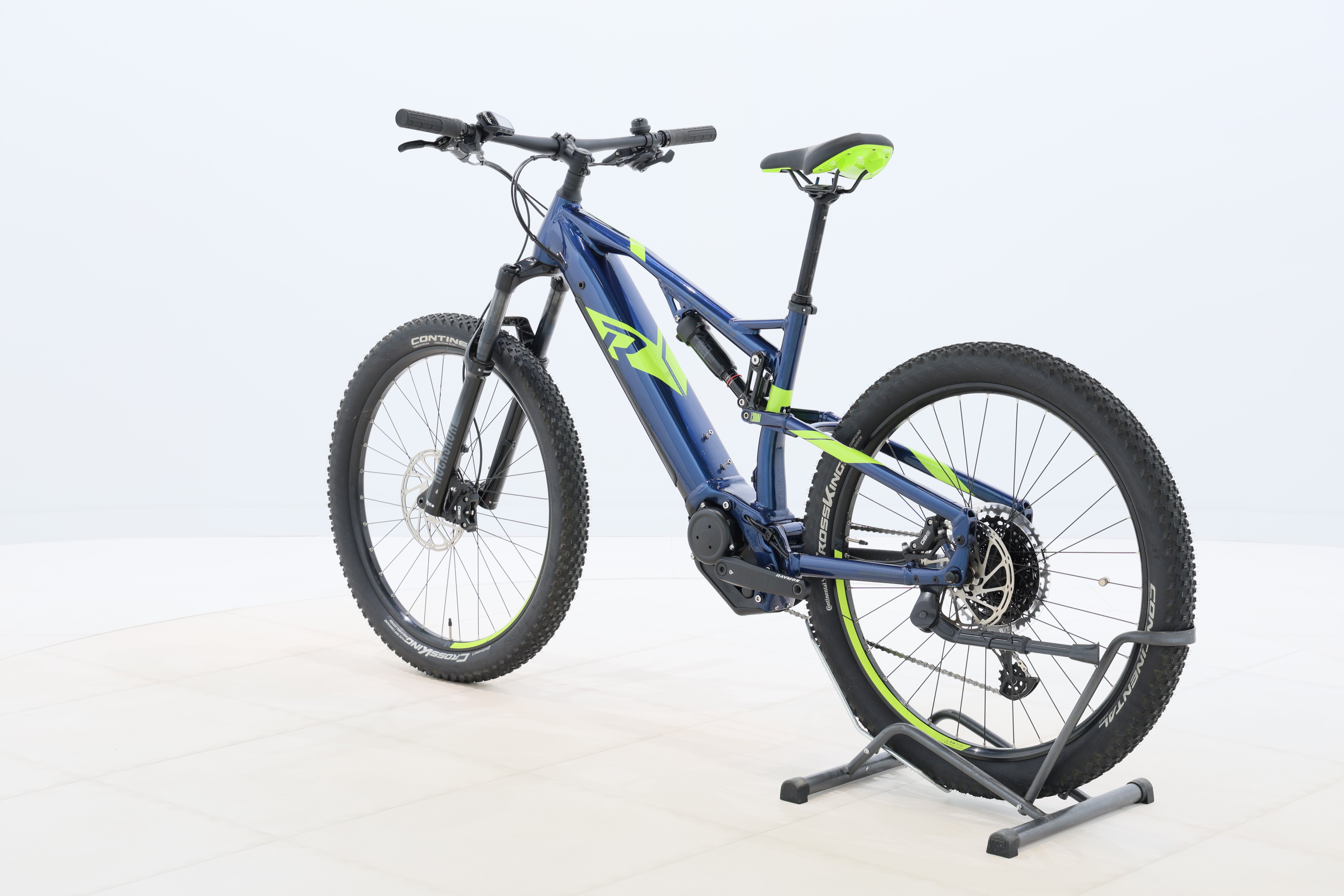 46105841-38cf-4731-aae8-a083d1f17ae3