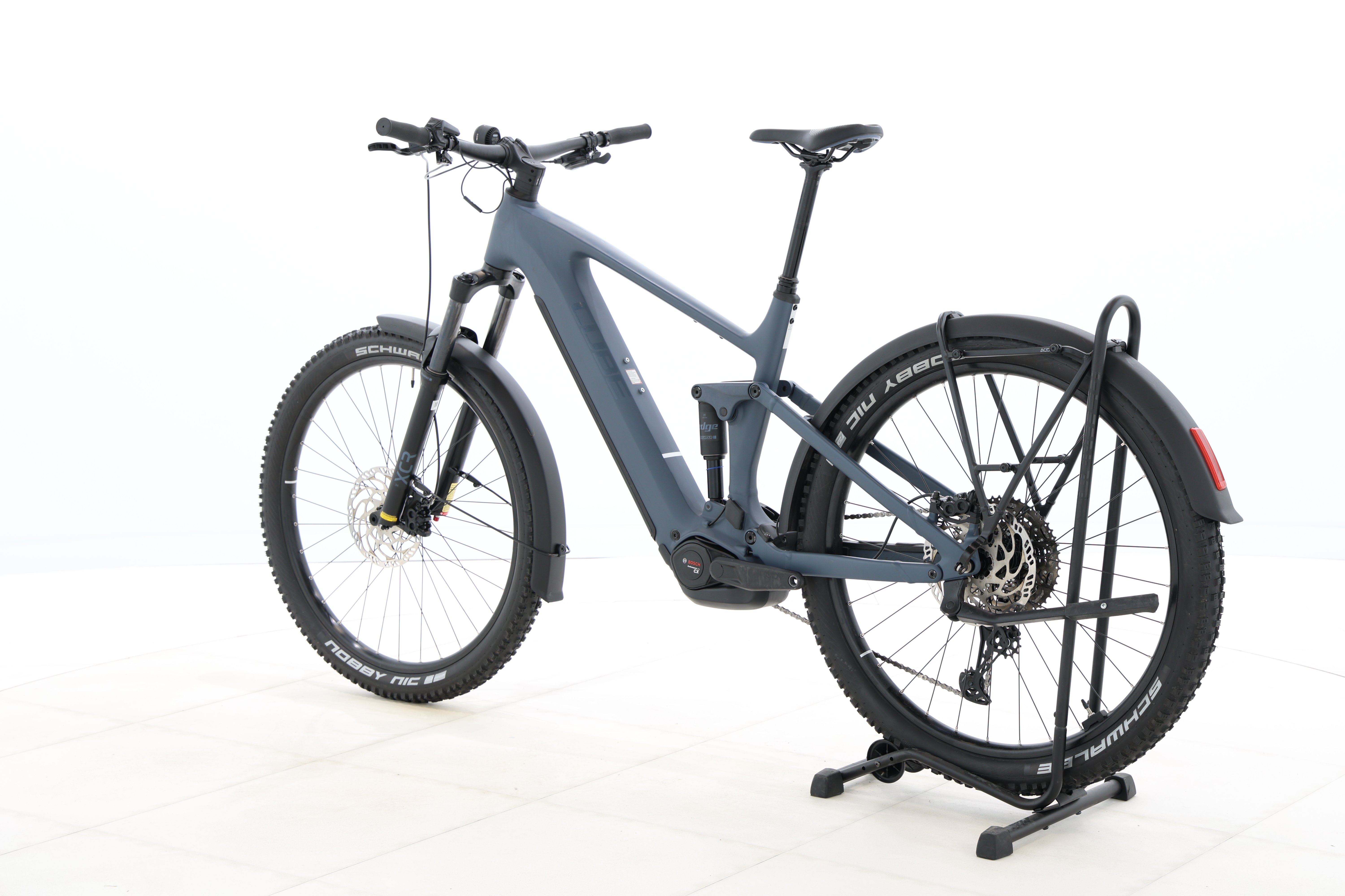 3f5cd1e7-e868-4bb9-b8c5-0ffb56fc099a