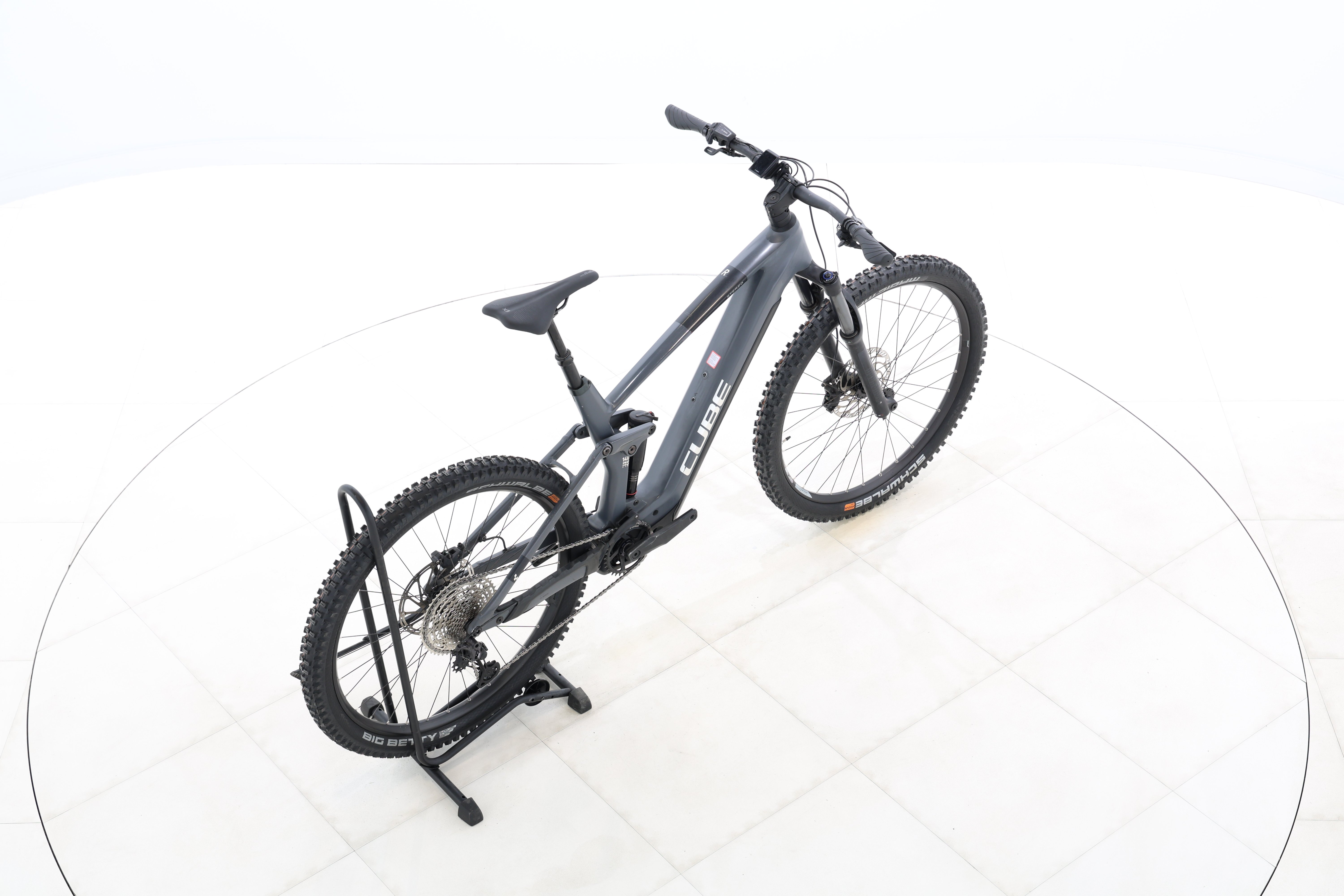 d75ec9e6-b37c-46b5-9e74-733dd36ebf8d