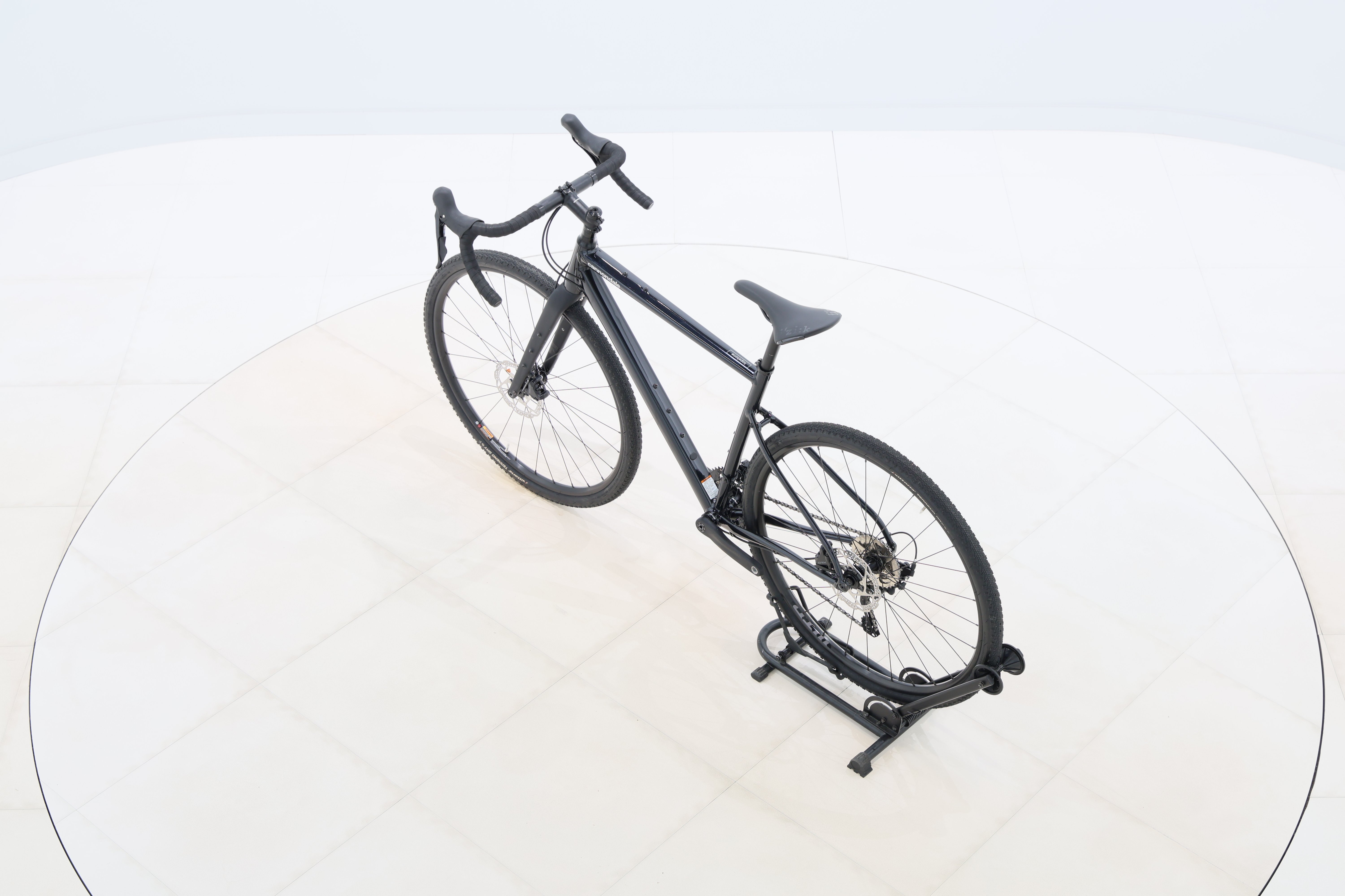 52b337cc-8734-4a71-ad5f-fc6cdba6b587