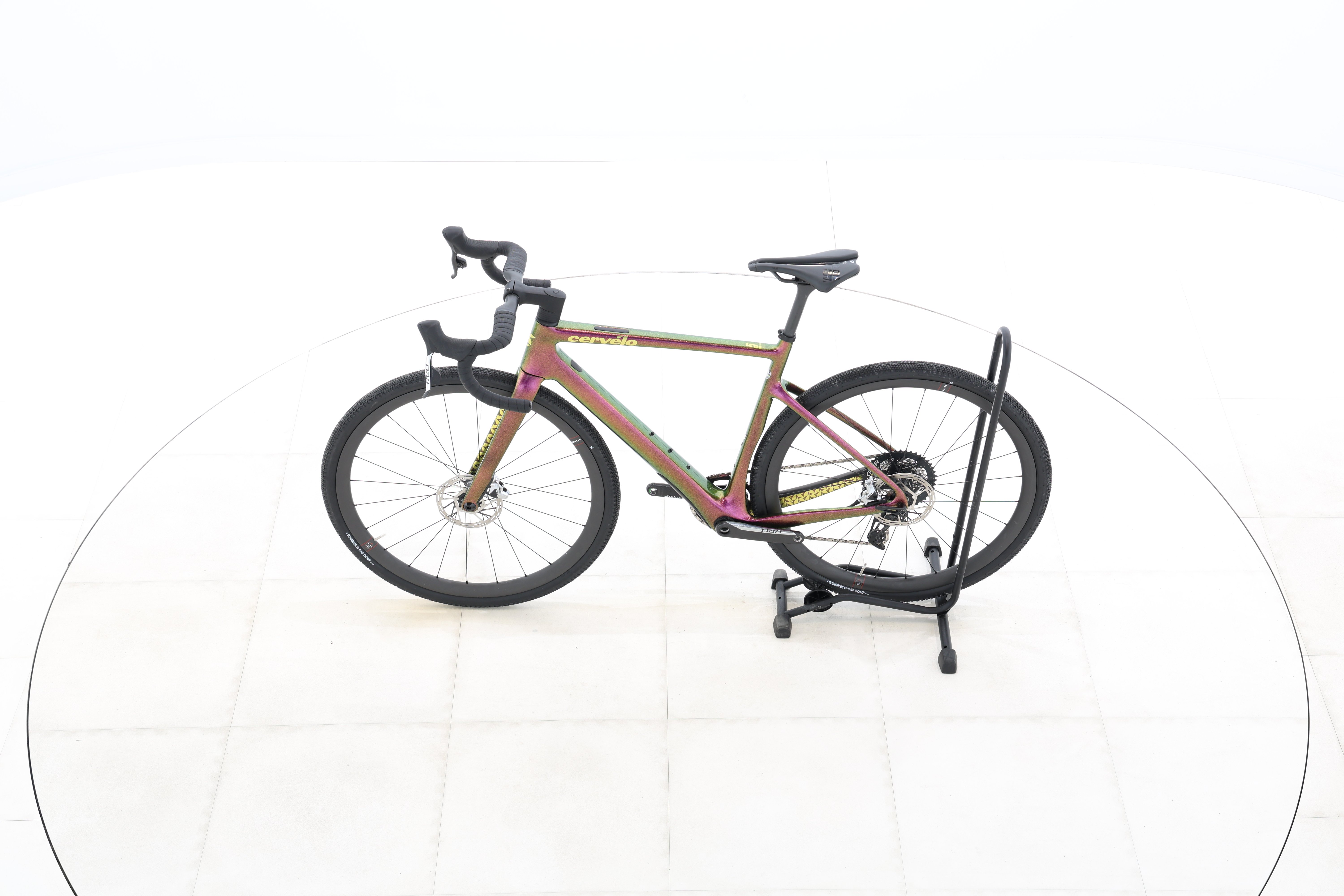 301b59b4-fc44-4b83-b396-3e06aa4482a6