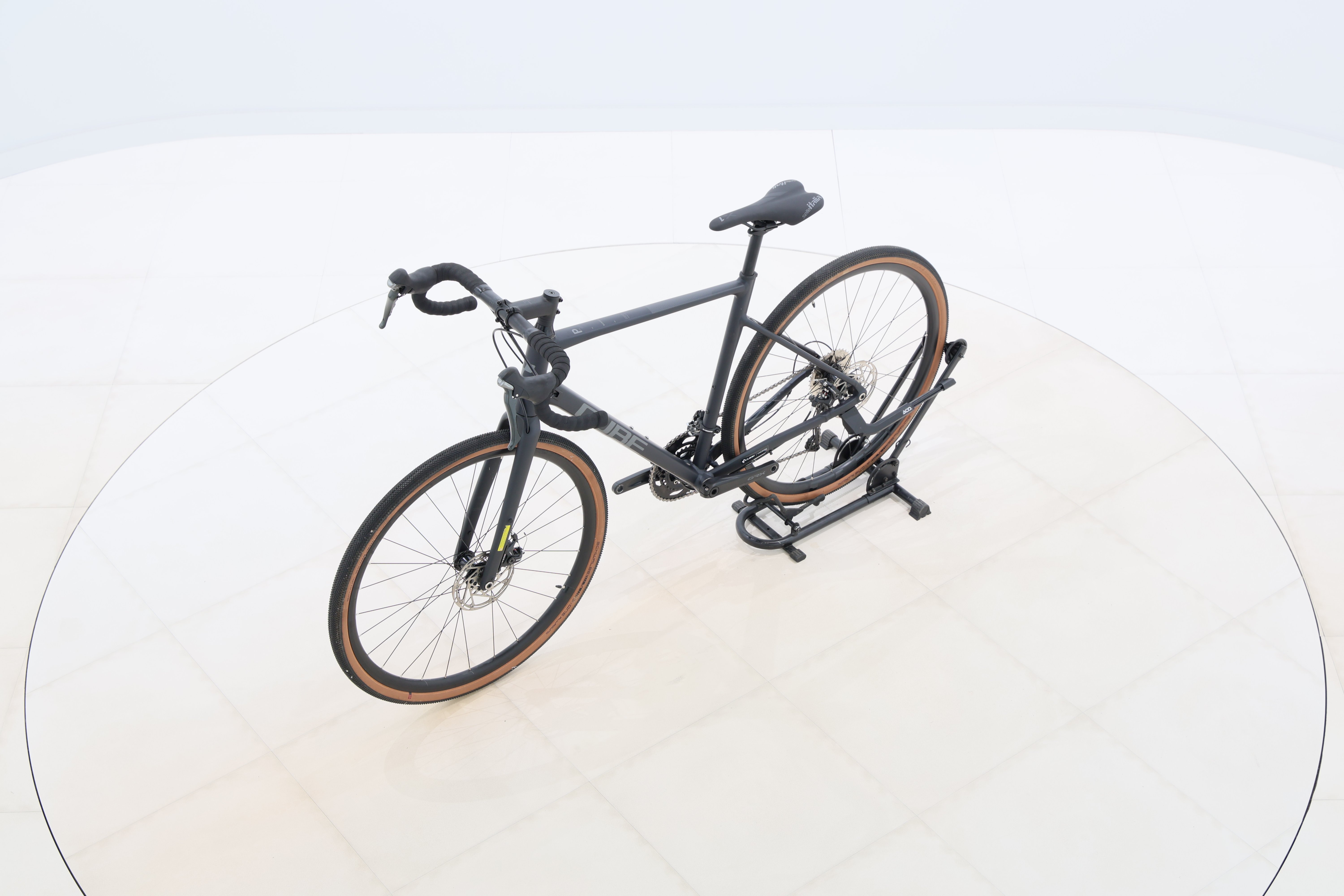 1ed55167-d828-44f0-ae26-ba8dede1a584