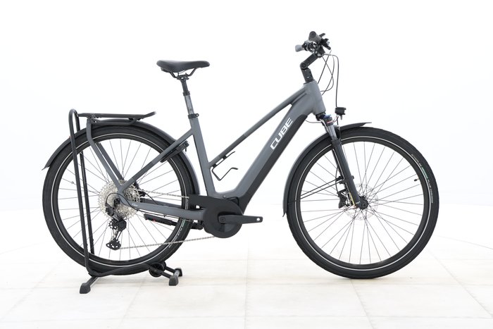 Cube TOURING HYBRID EXC 625 2023