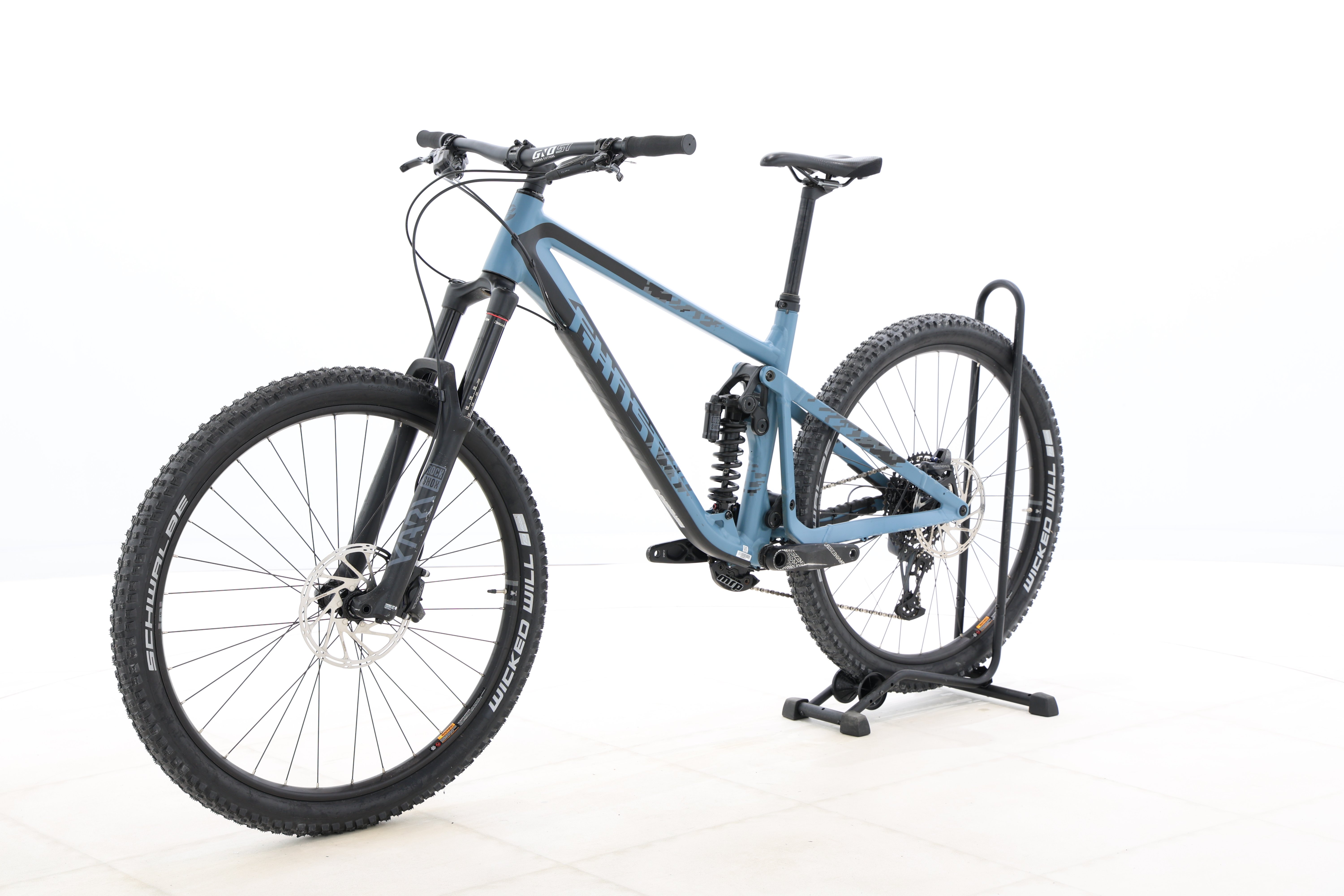 bbf18a42-0098-407f-8d57-d597fa0b7b0b