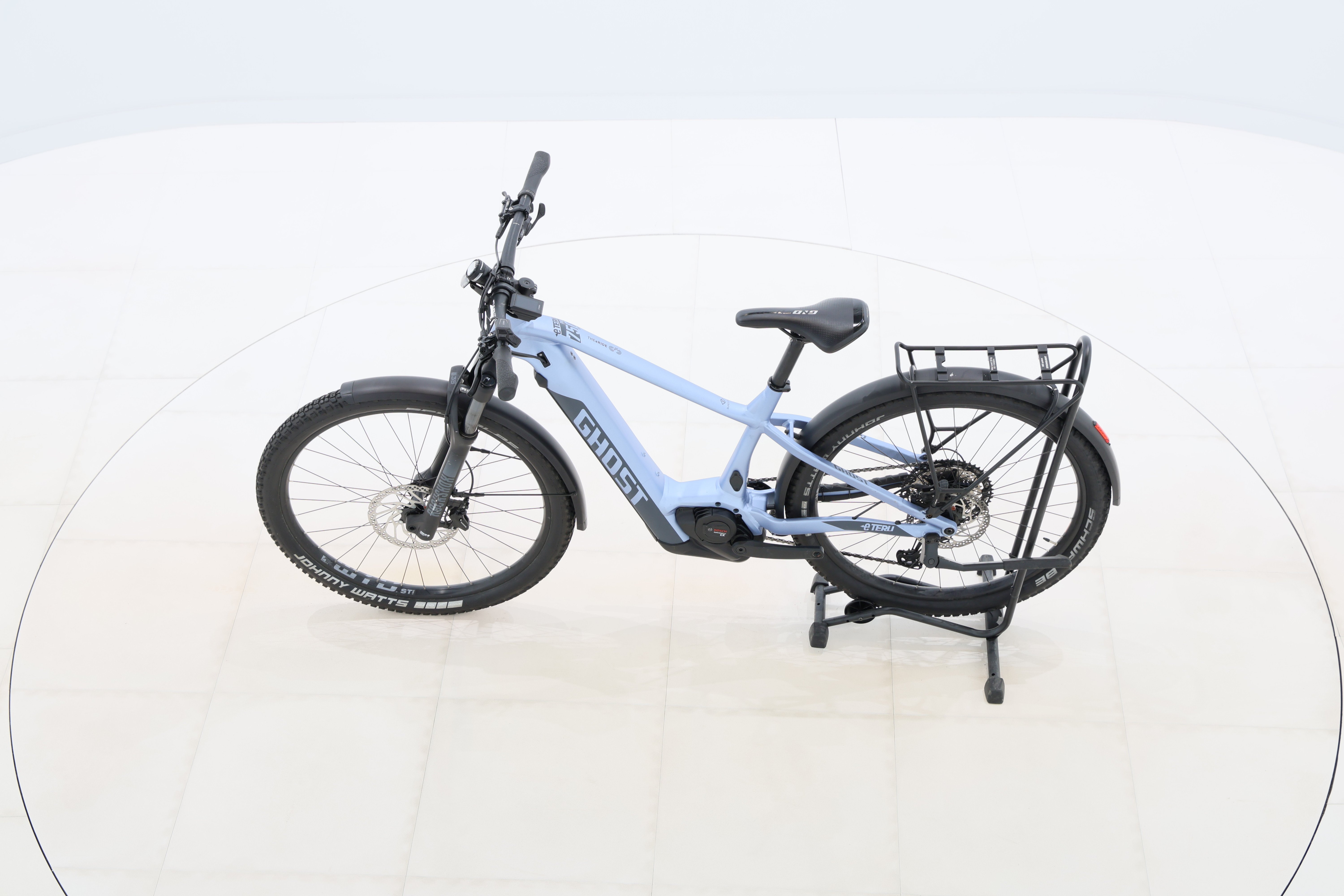 8d8d9e16-f8cb-4e95-80f3-9e833d63629f