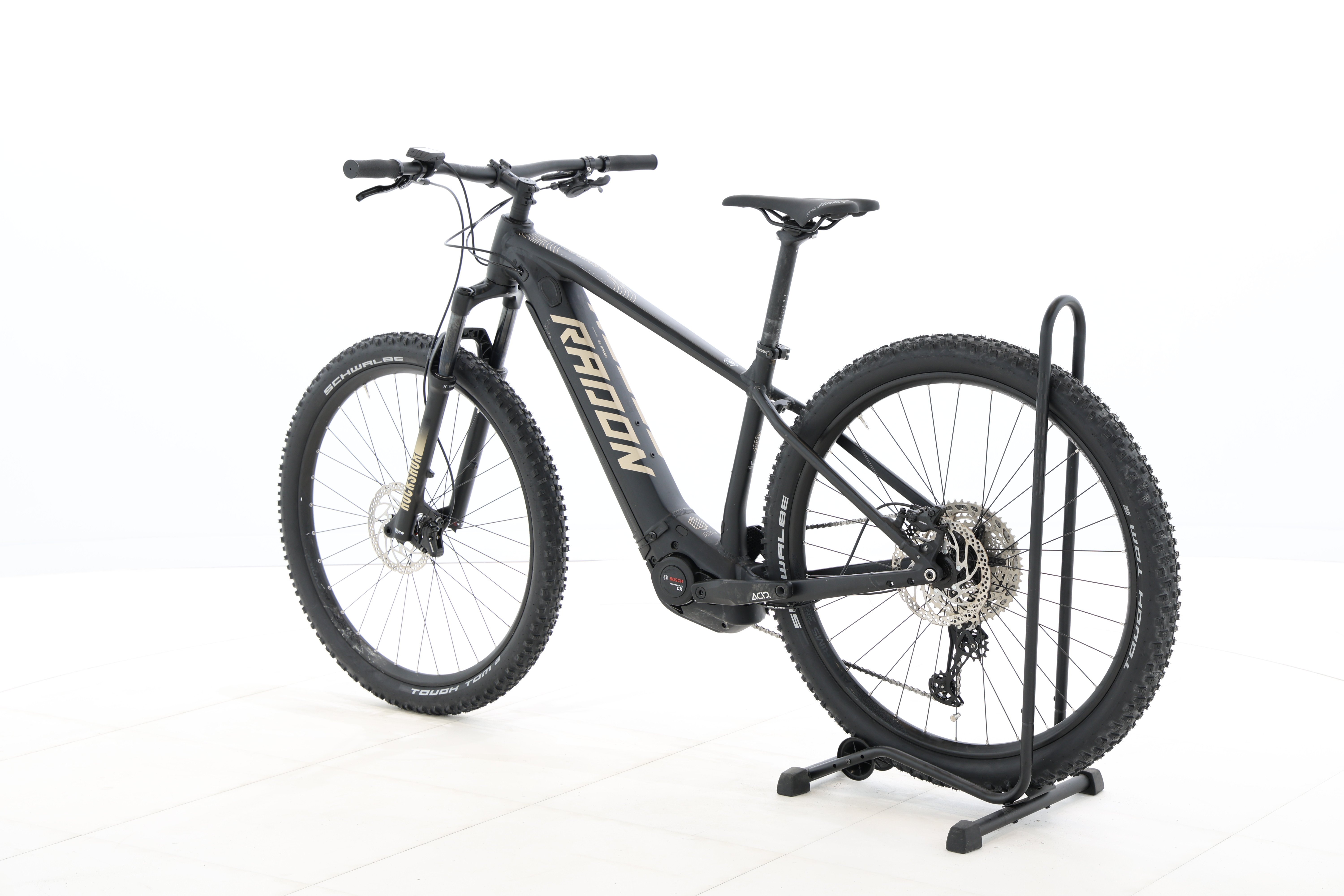 1600b6b2-423d-4e85-8c35-e826607a4382