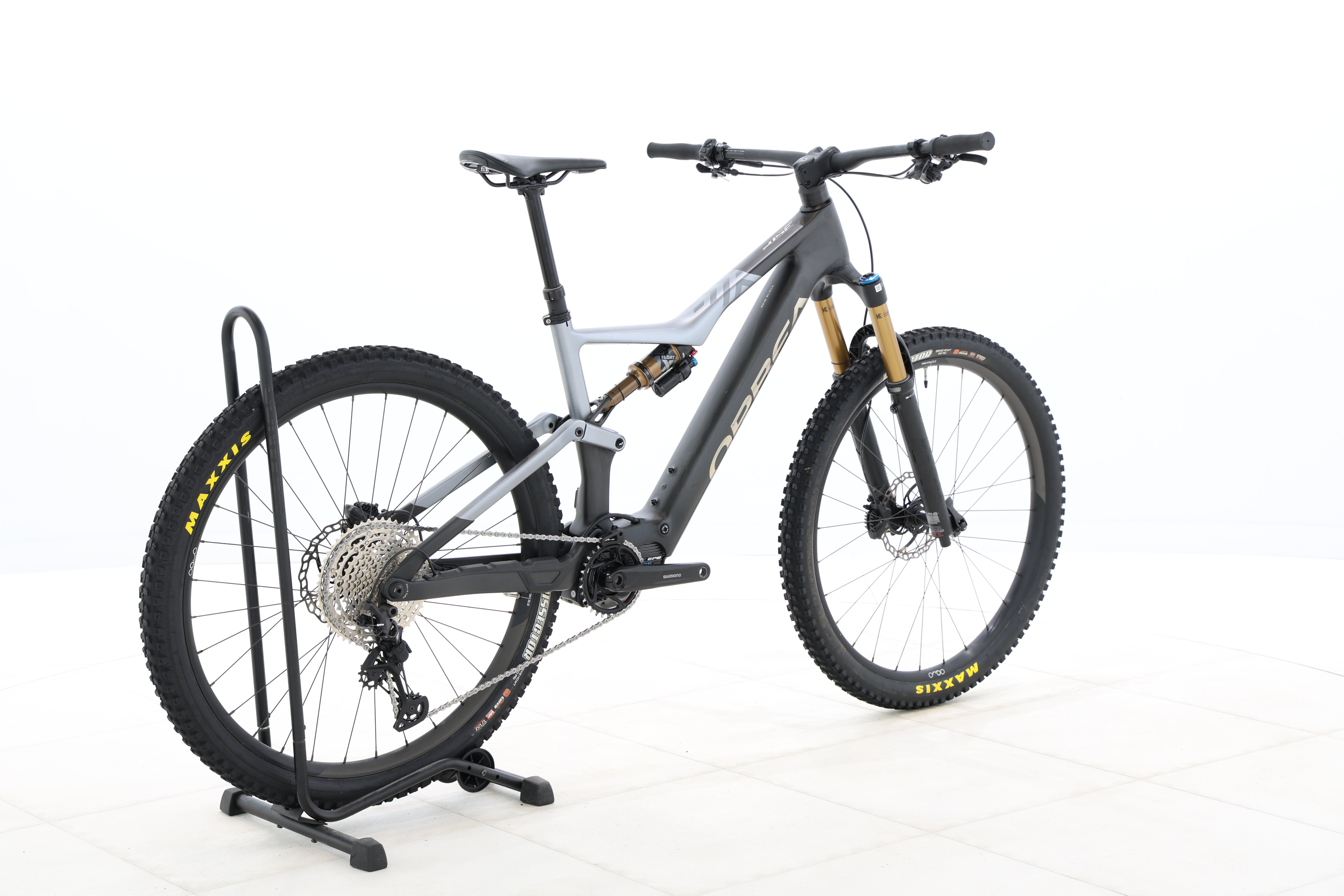 a7e2c649-1f3d-48b3-8a1f-921141ee0e4c