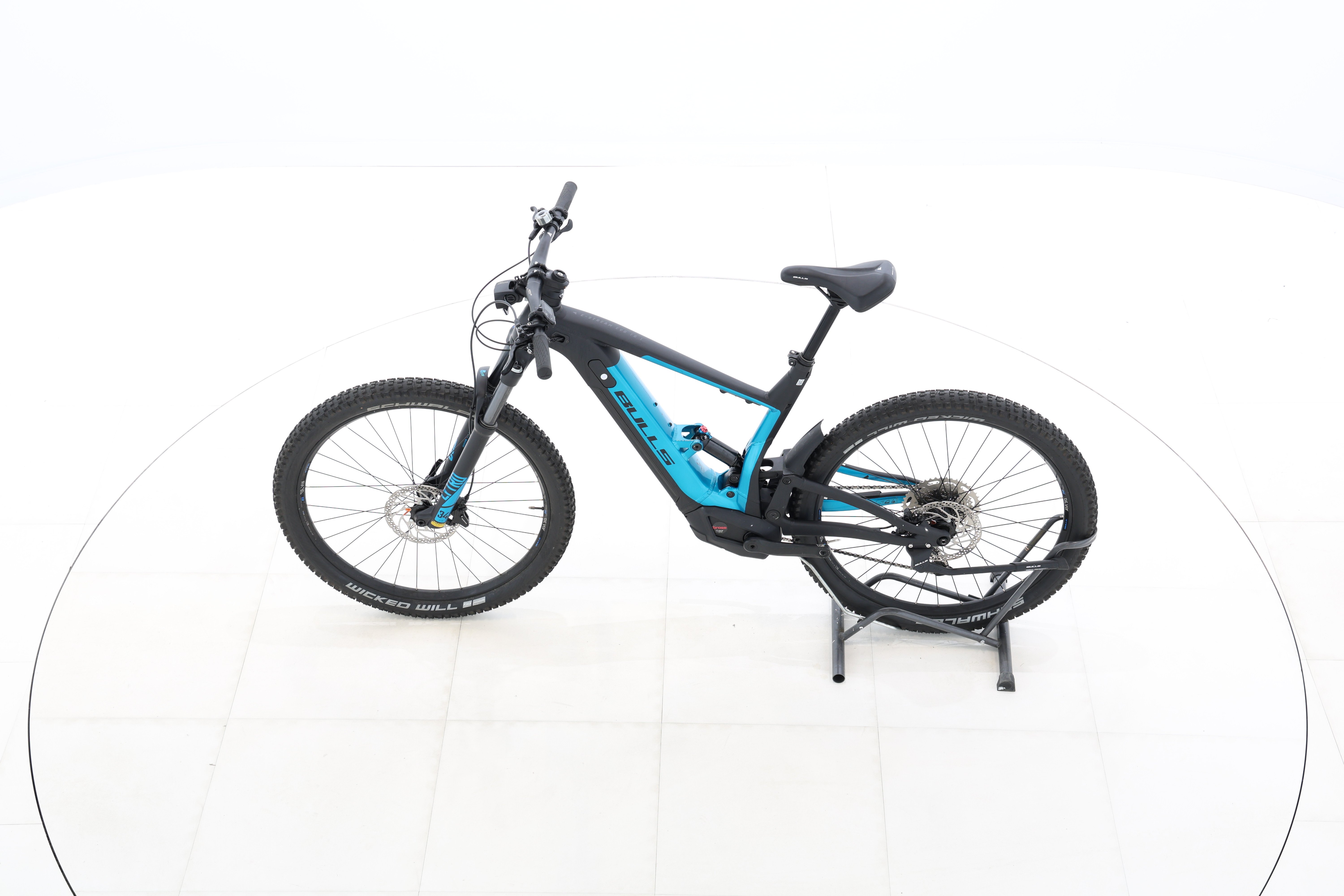 aade1678-7e17-418c-870d-515376b5b1ba