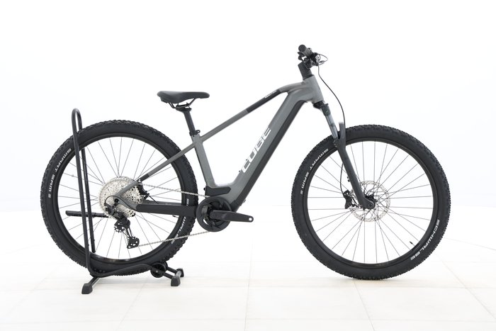 Cube REACTION HYBRID RACE 625 2024