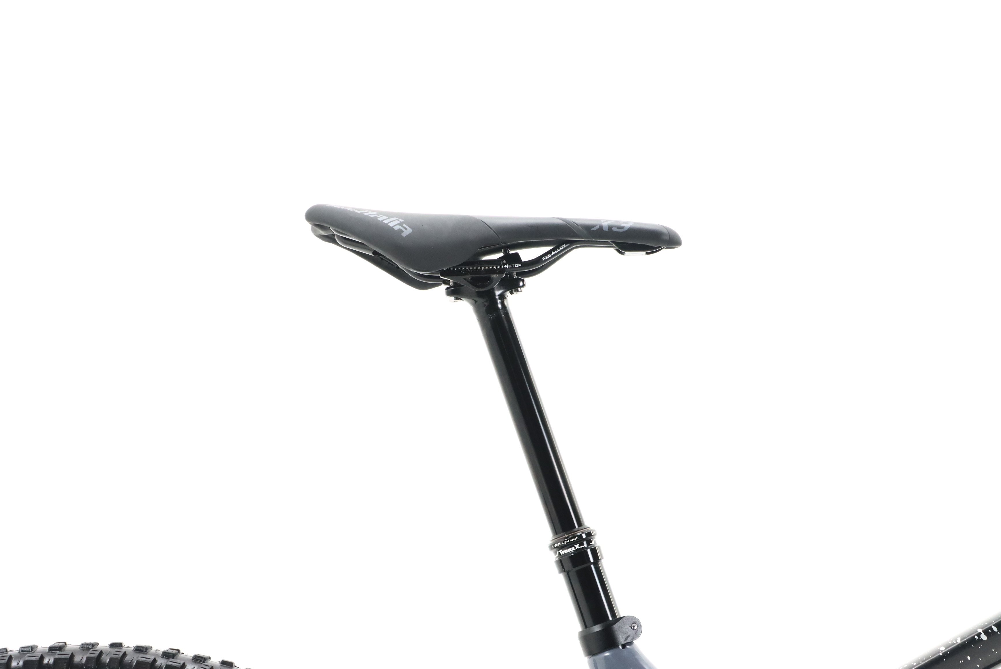 a86e9261-85cf-4bb8-8614-6b5029b8060a