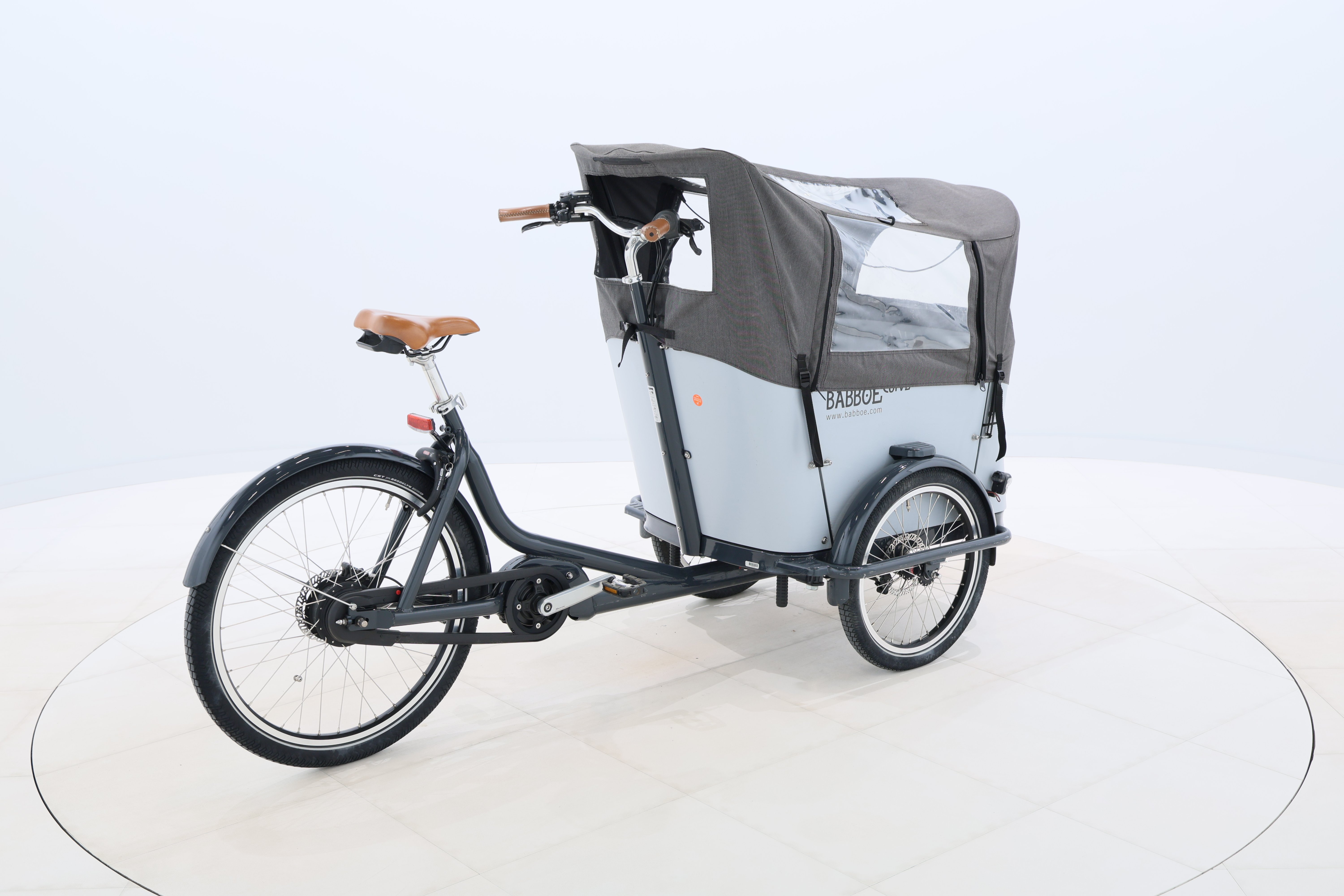 42b61a6c-b734-453e-ae4d-40cf7a4a3ad1