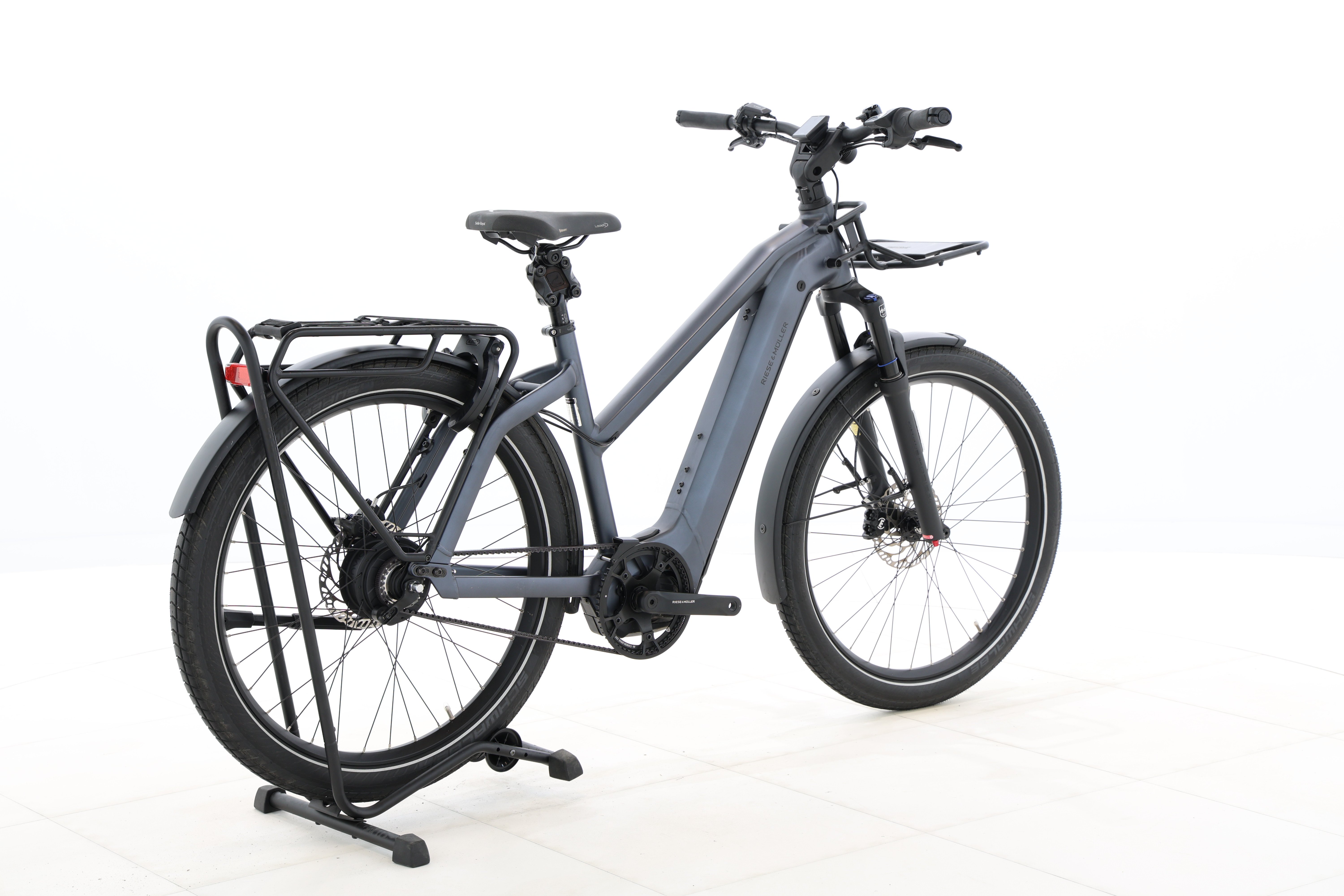 91b5b19f-724e-41a2-bdf1-594204d84881