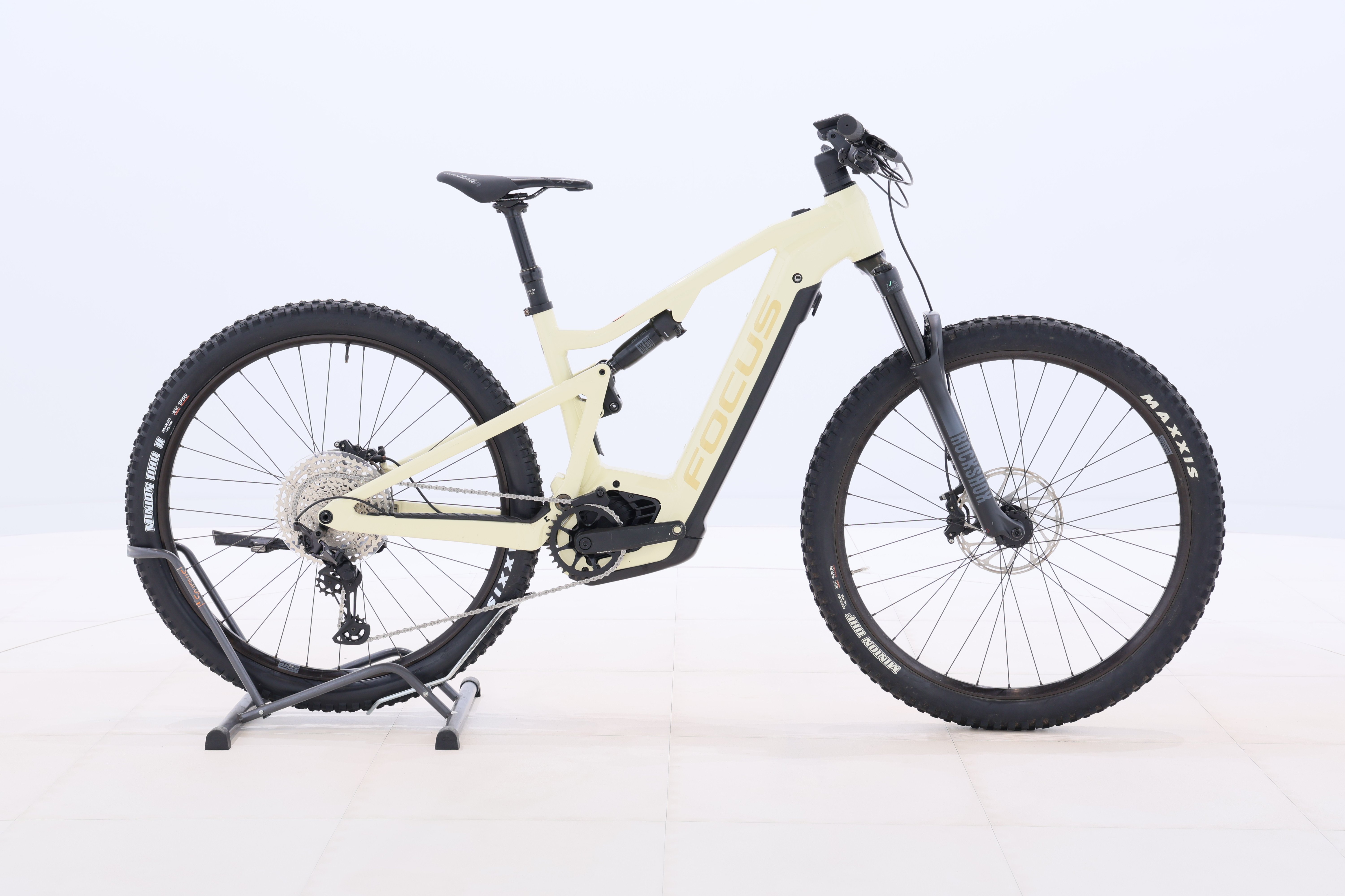 5bd43c1b-b613-49de-81bc-e0ef9baed519