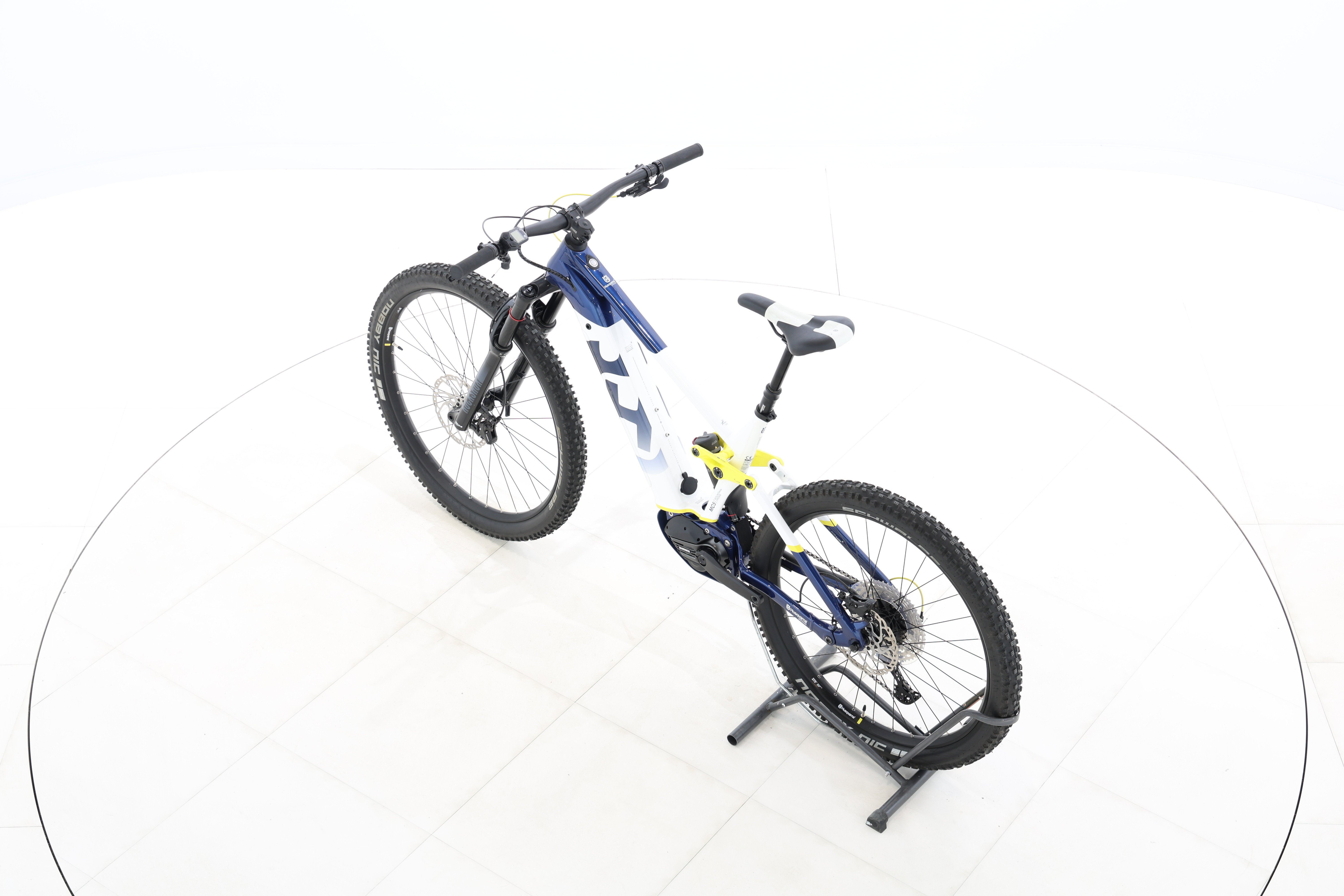 7d27da87-25d1-4e06-947b-cc587b19fbb5