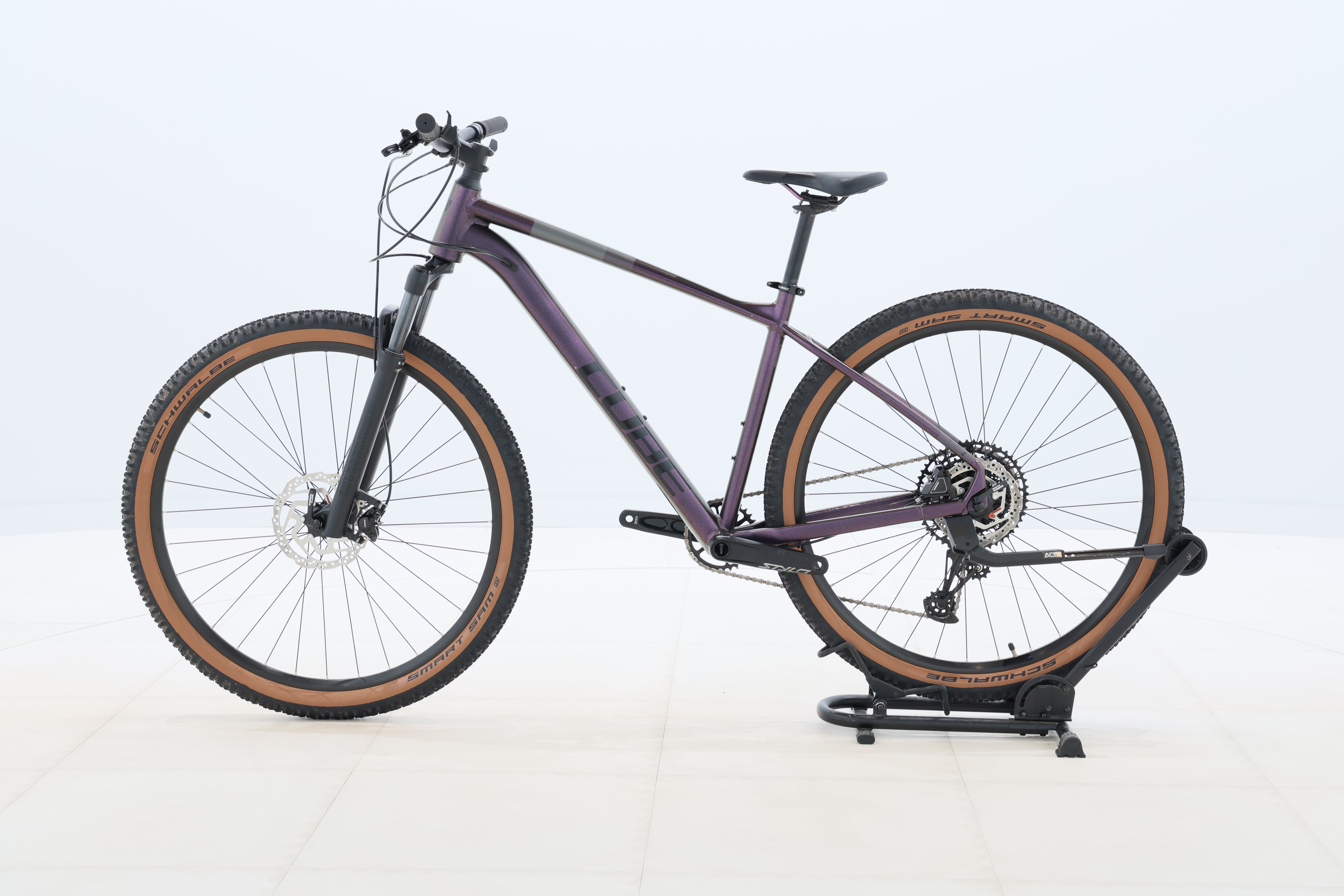 af047513-4d5d-4e49-af74-69e539ce3da3