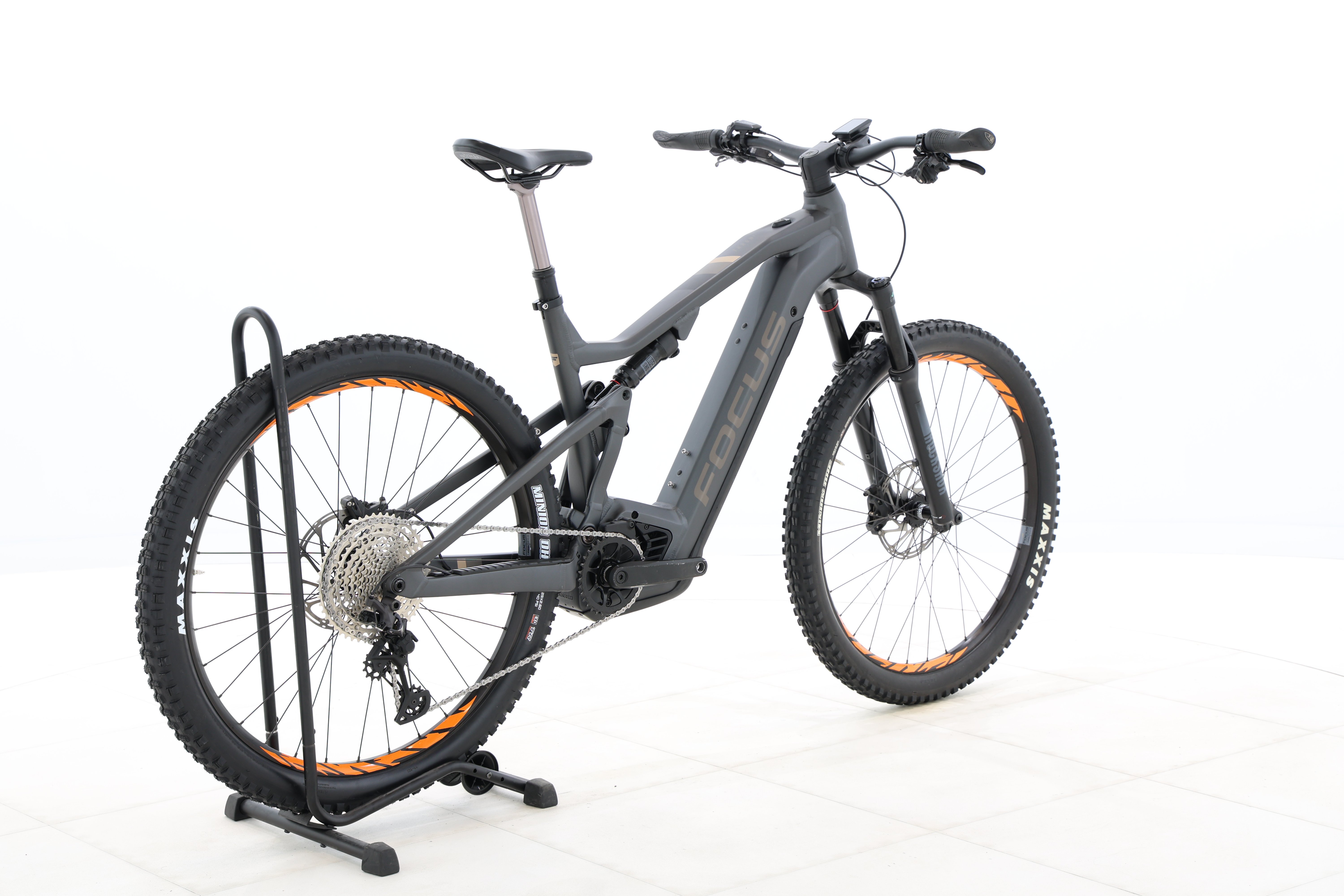 fcc2d6fe-f765-44fd-aa5c-0f96ae7400ce