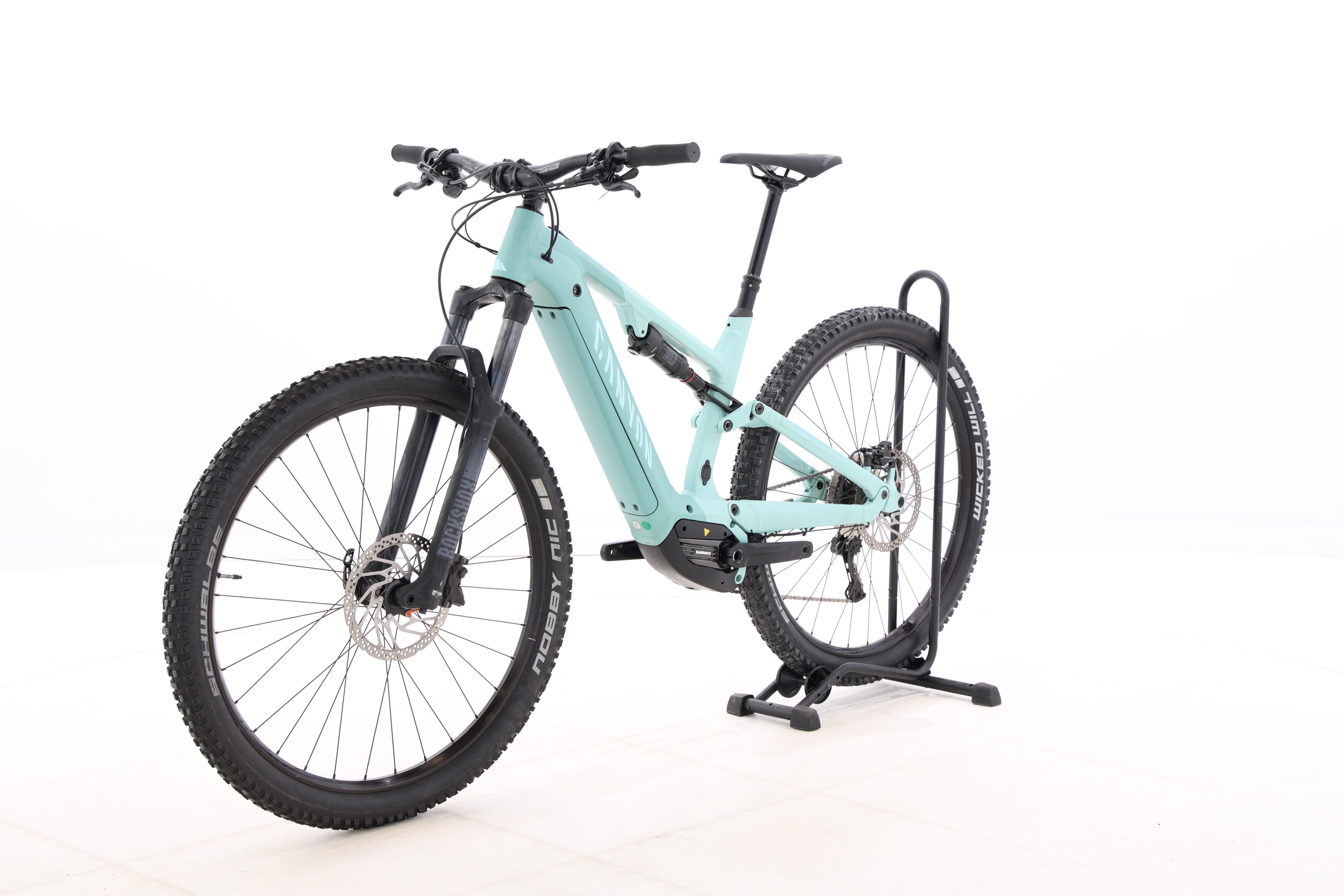 828a0d3c-69dd-4439-b3f6-64ef689c4f70