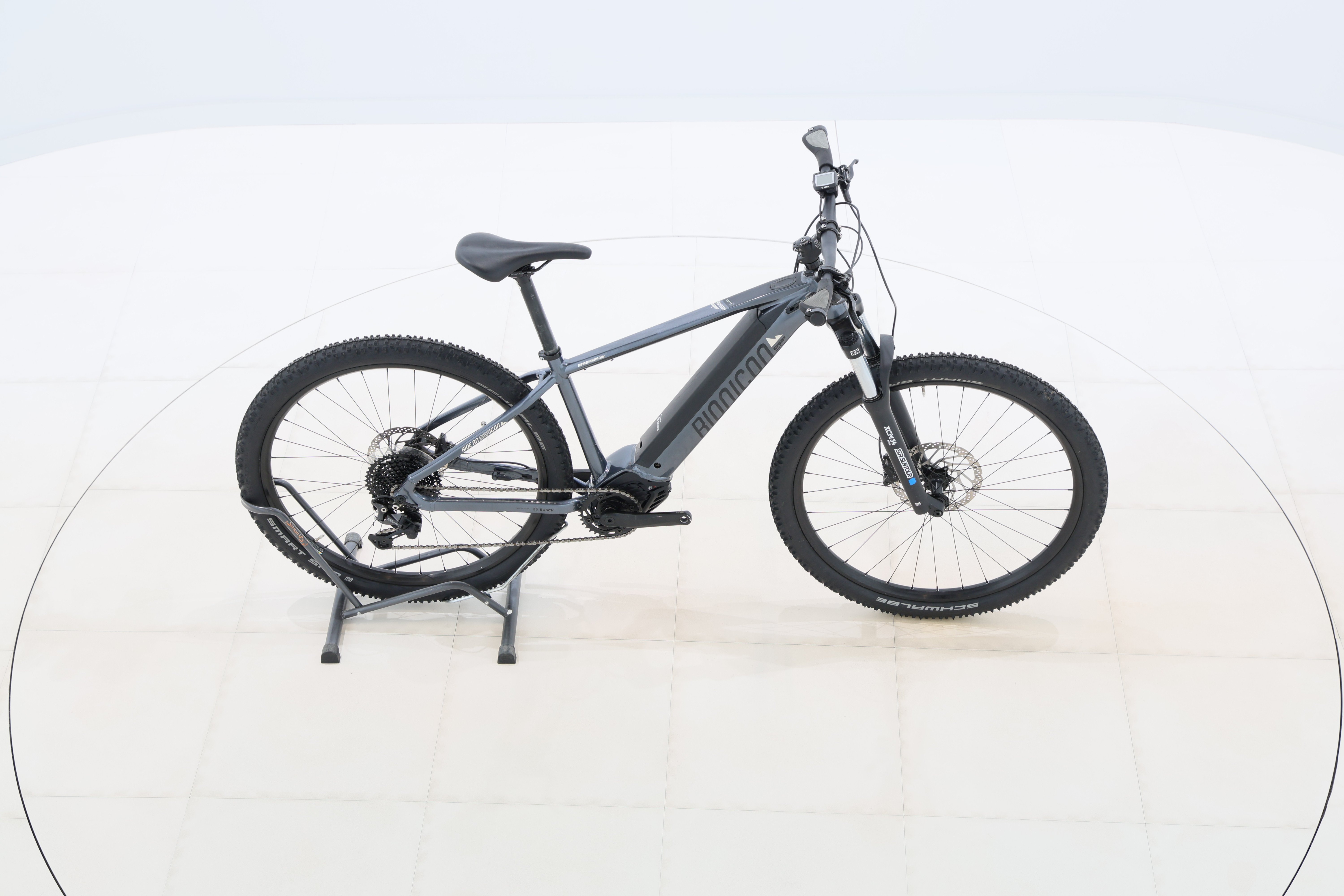 748fc8e2-ecb4-4ba1-91de-e3e1e6b91a55