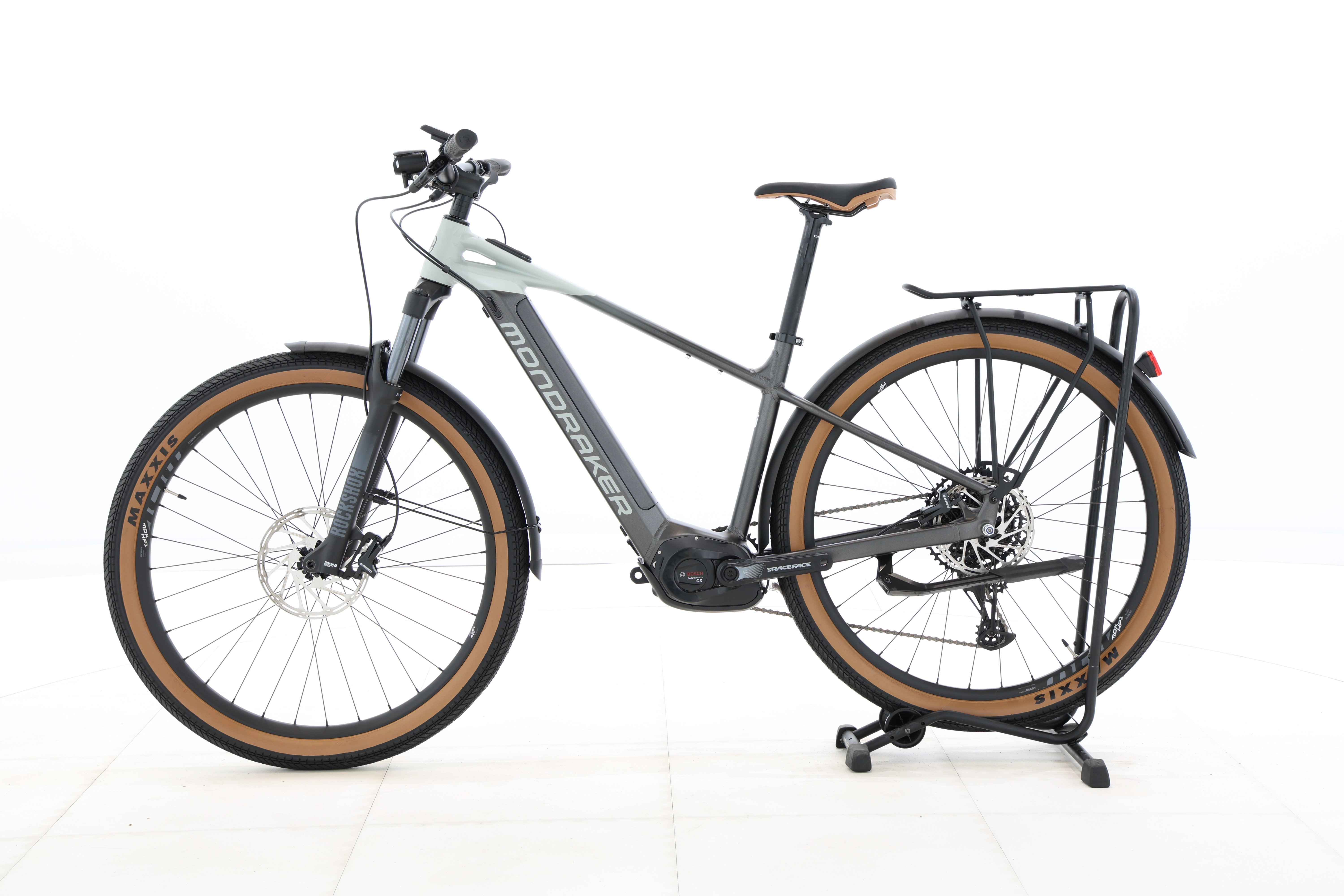 f3e8b0b8-4b61-493d-b378-95e1ad4d8eb1