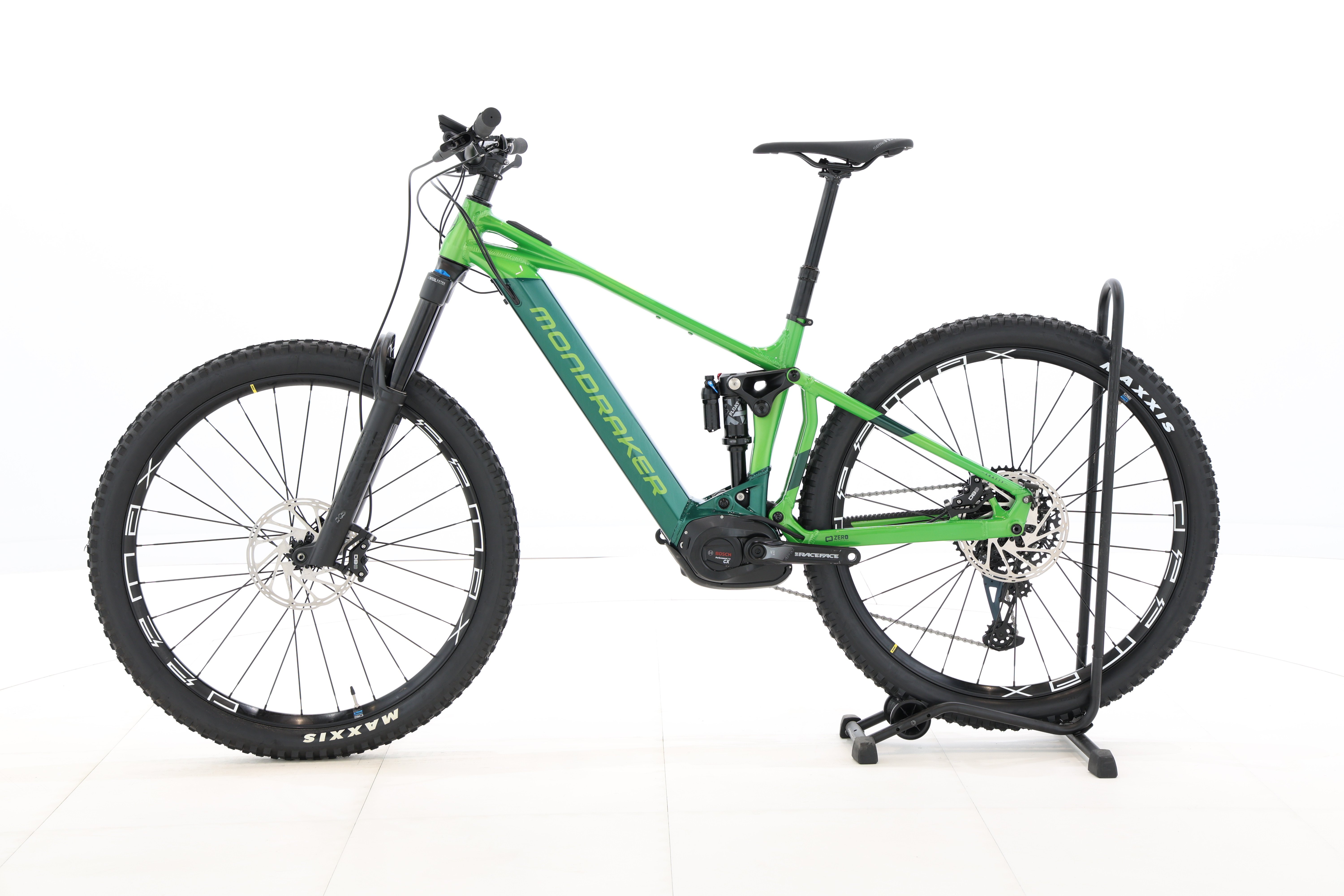 bb97d42e-11c2-43e1-9f38-fbc65b6fd1e0