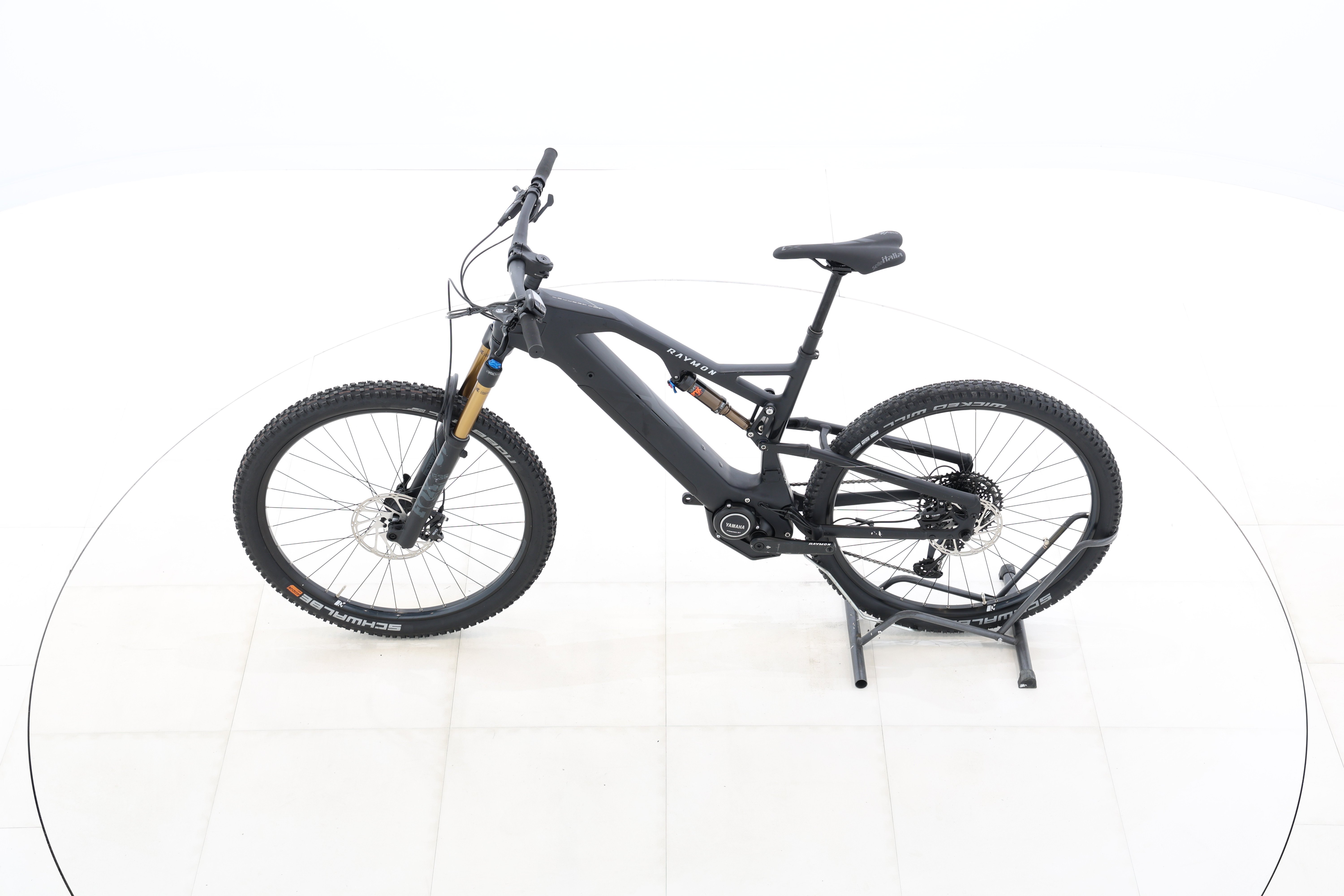 99eee752-b6c7-446f-91d5-3d5da962b314