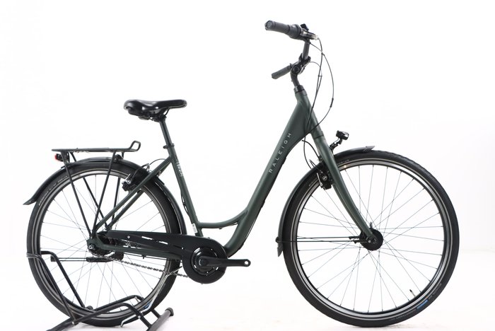 Raleigh Devon 8 2021
