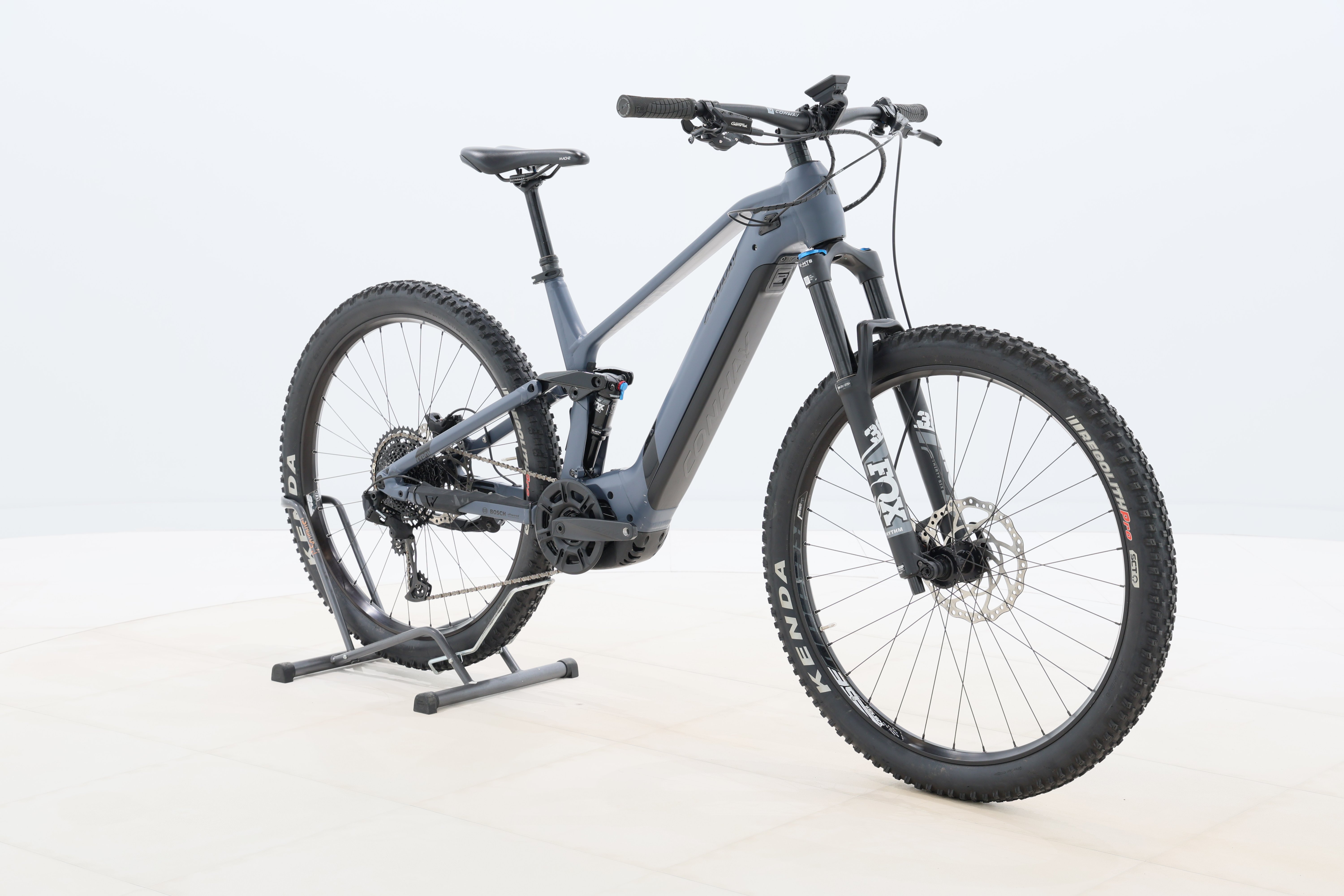 f5e304fc-b51e-4996-86f0-b57f816eb703