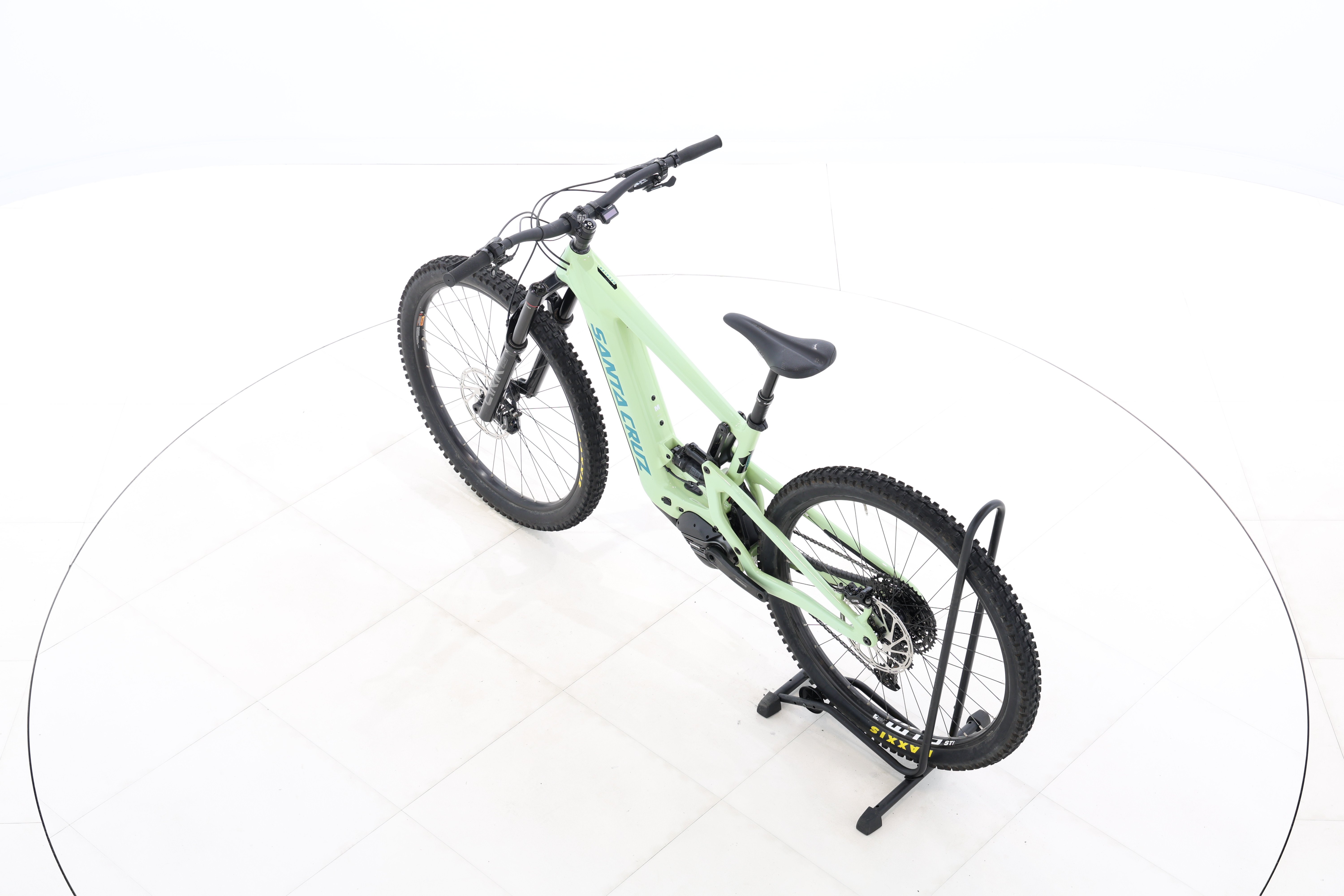 78ff1f34-081b-4d15-9bef-475d1fed788e