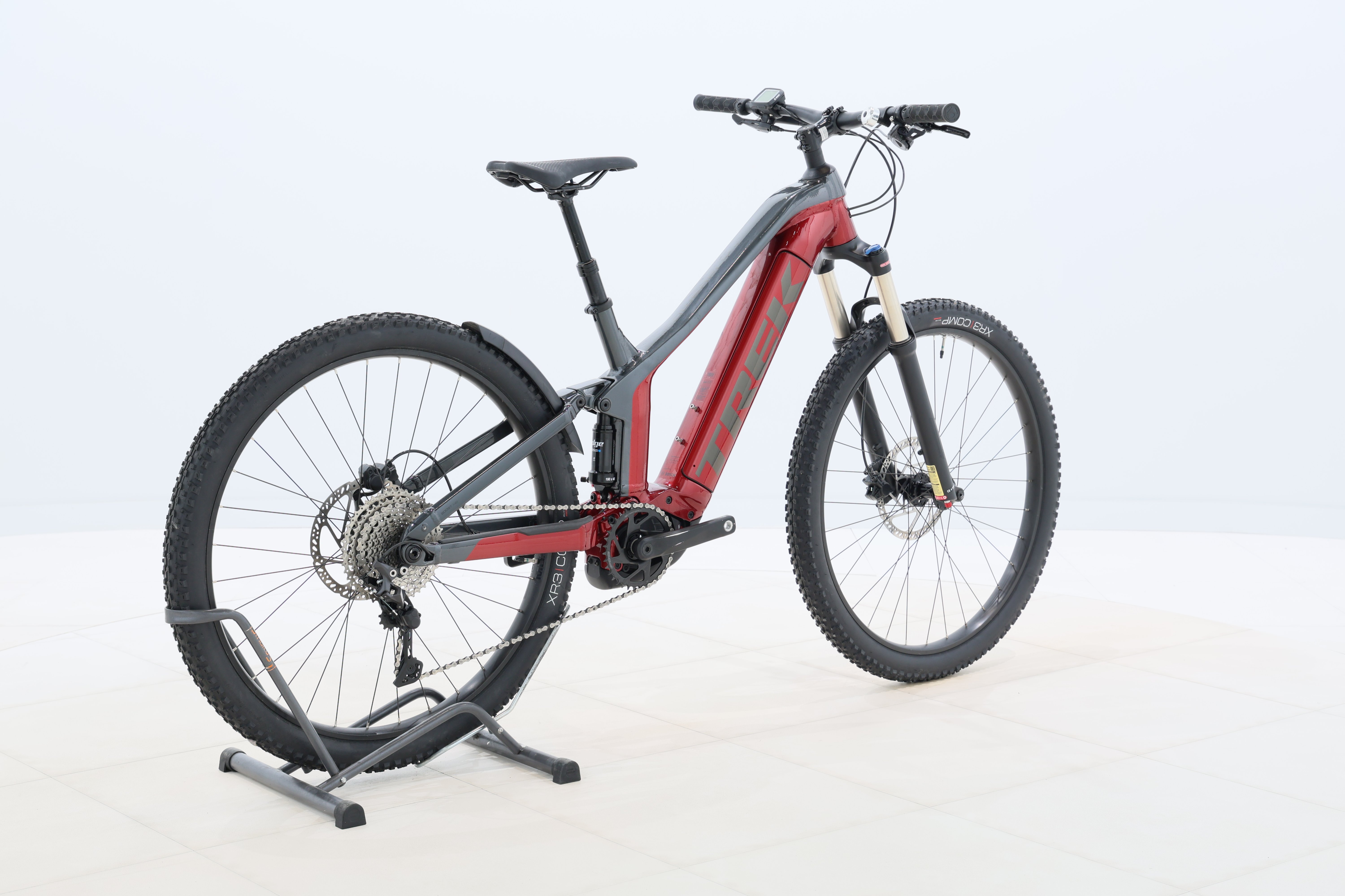 128fa118-1e6b-4a76-8b69-c0666dc23230